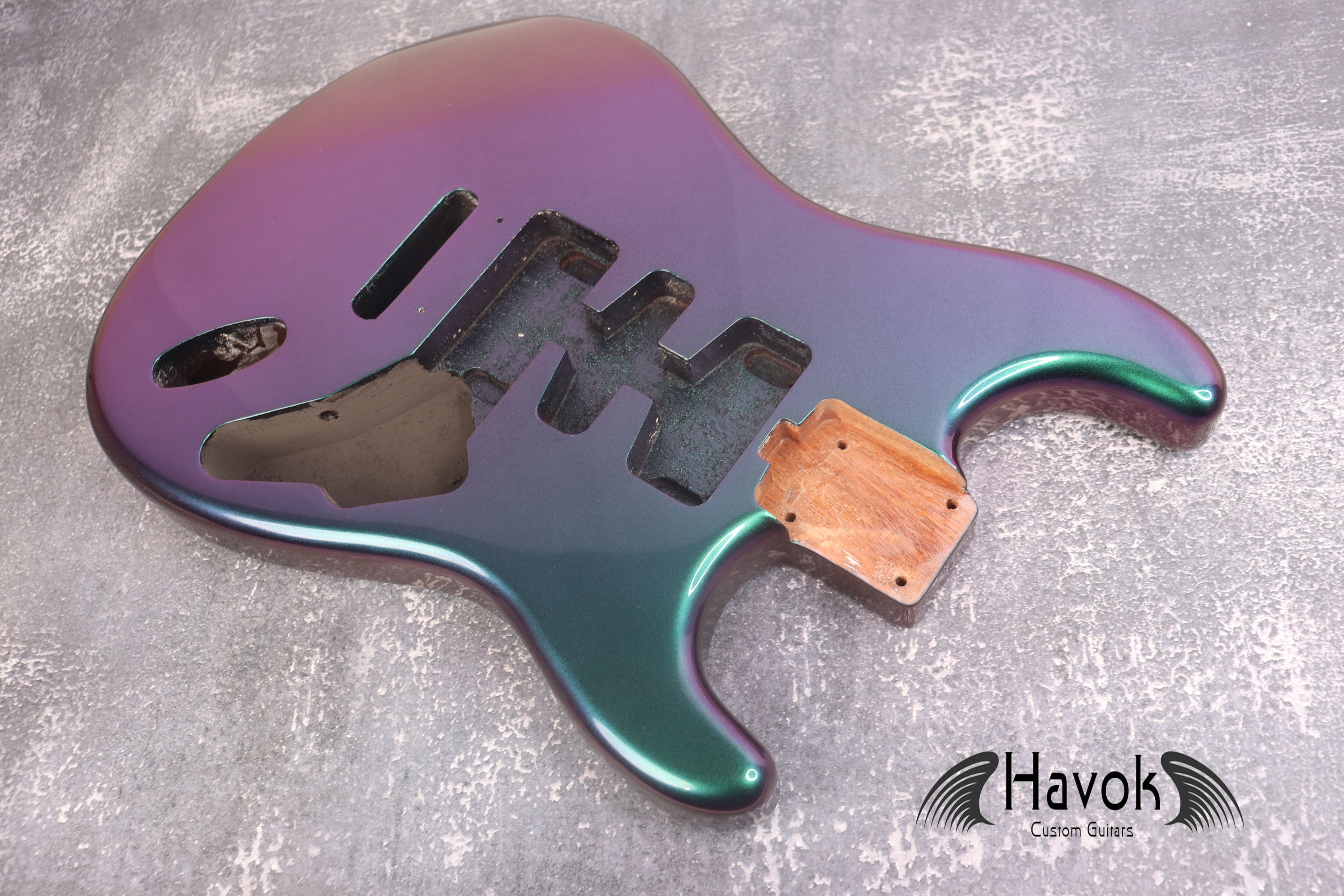 Chameleon 2PC Mahogany ST S-Style Body High Gloss Trem Spoke Wheel Cut