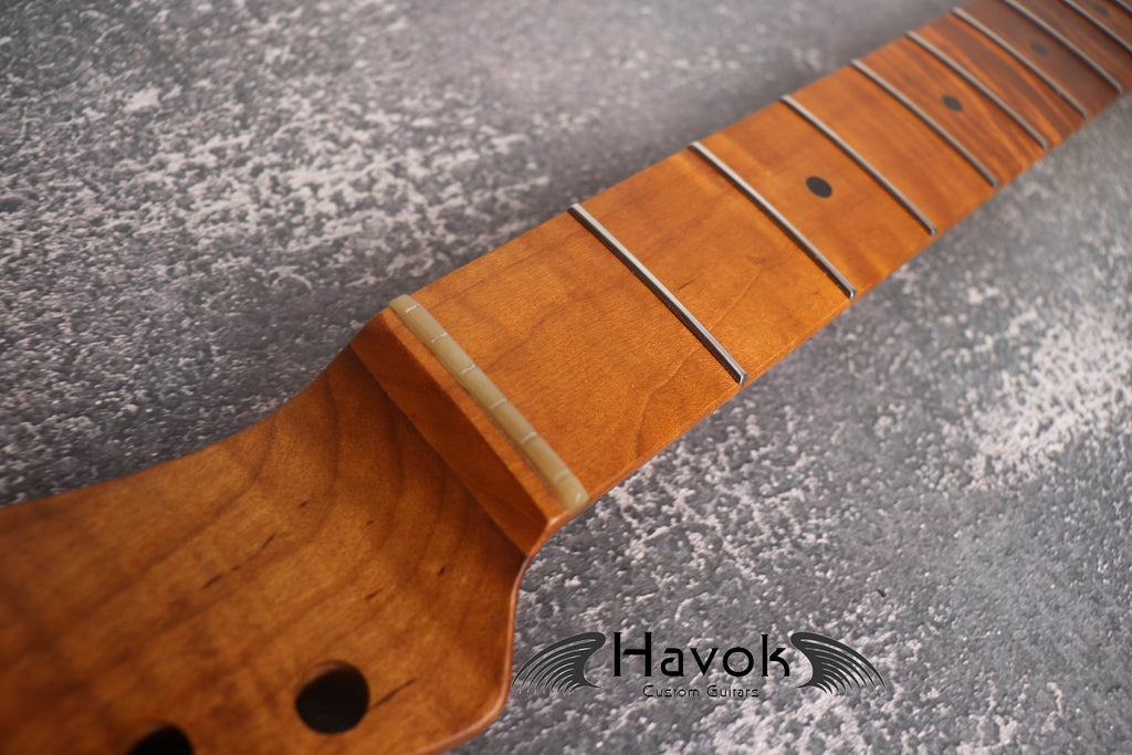 S type Spoke Wheel Roasted Flame Maple Neck