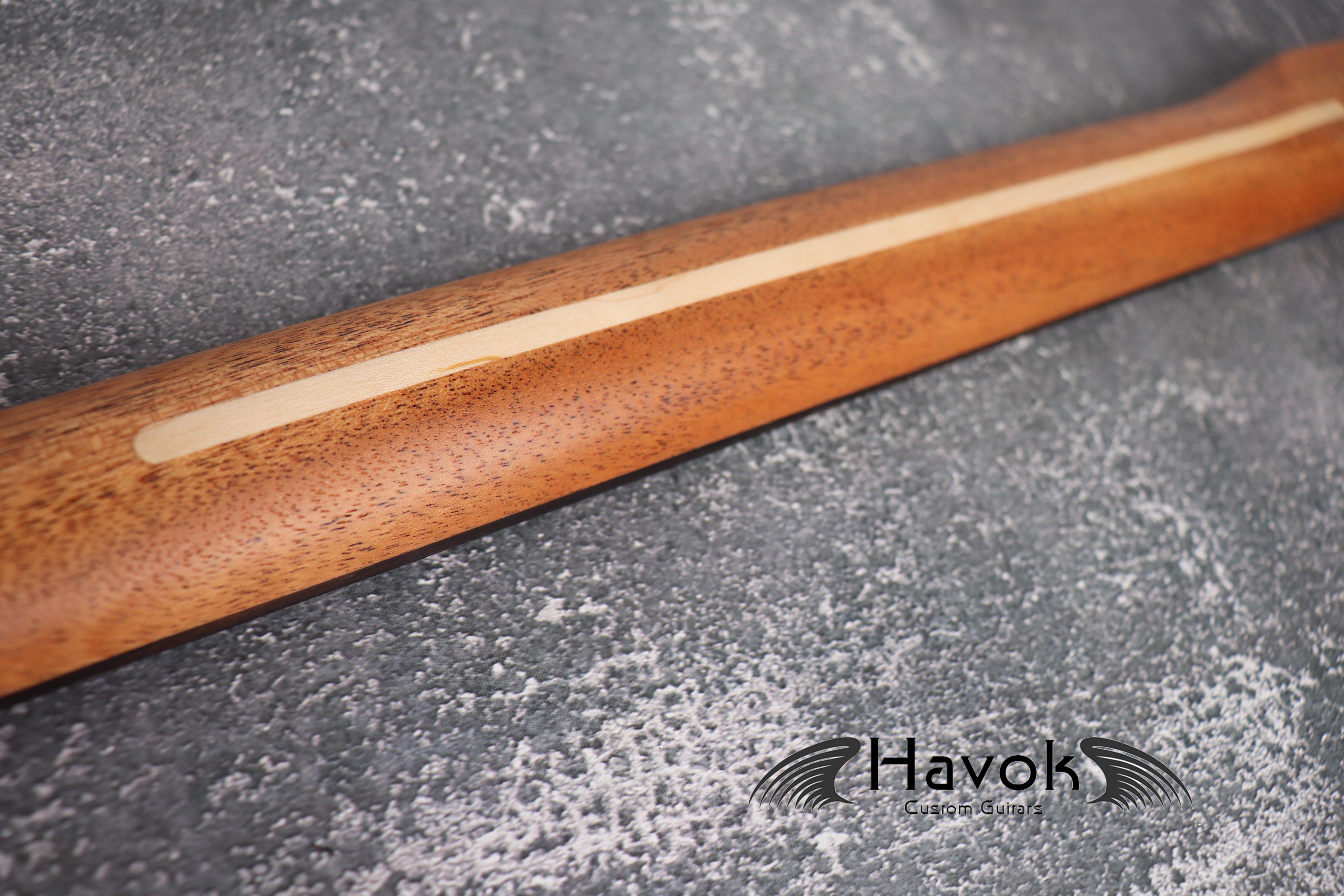 T Style Mahogany Satin Neck