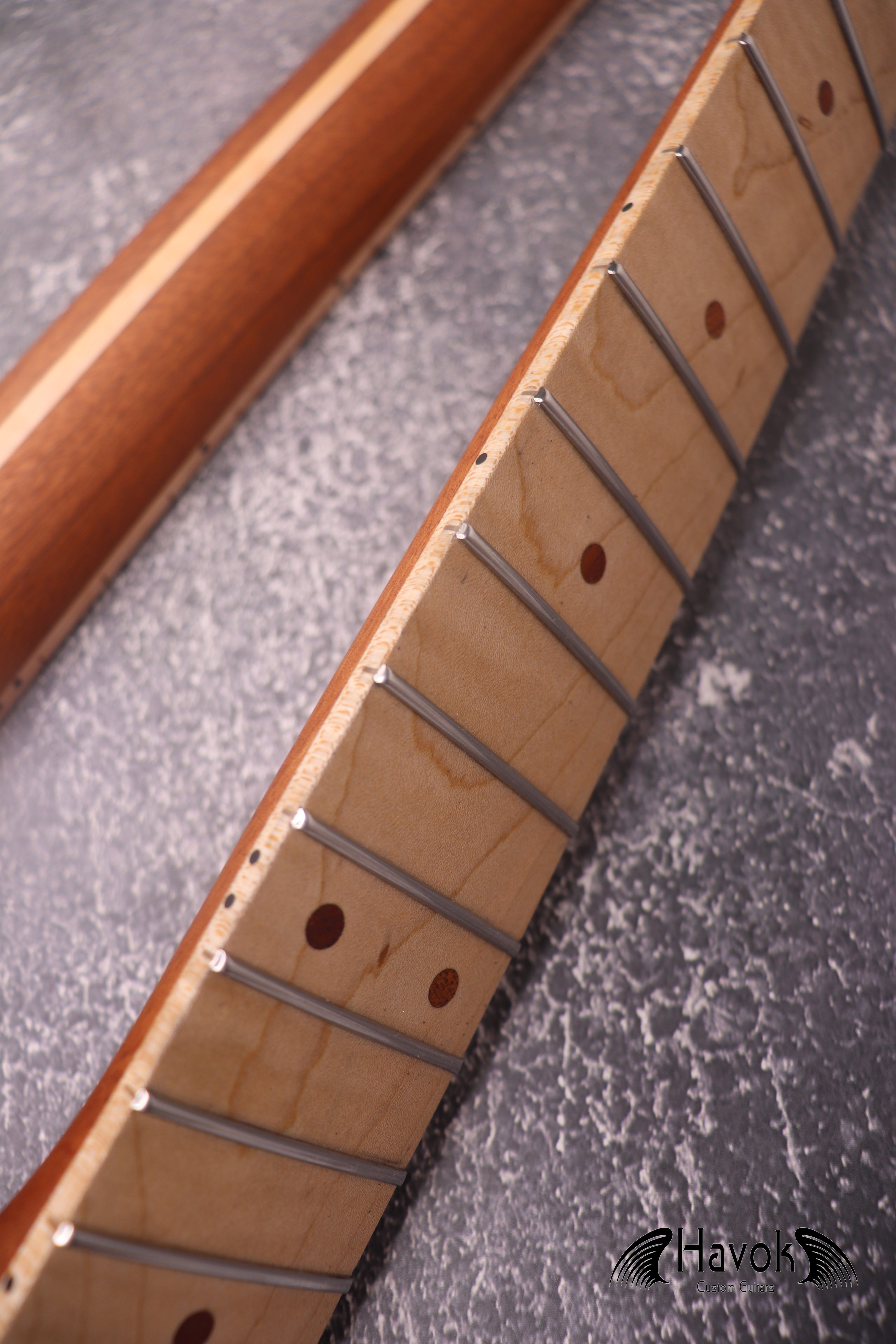 Mahogany T type Neck flame Maple Board