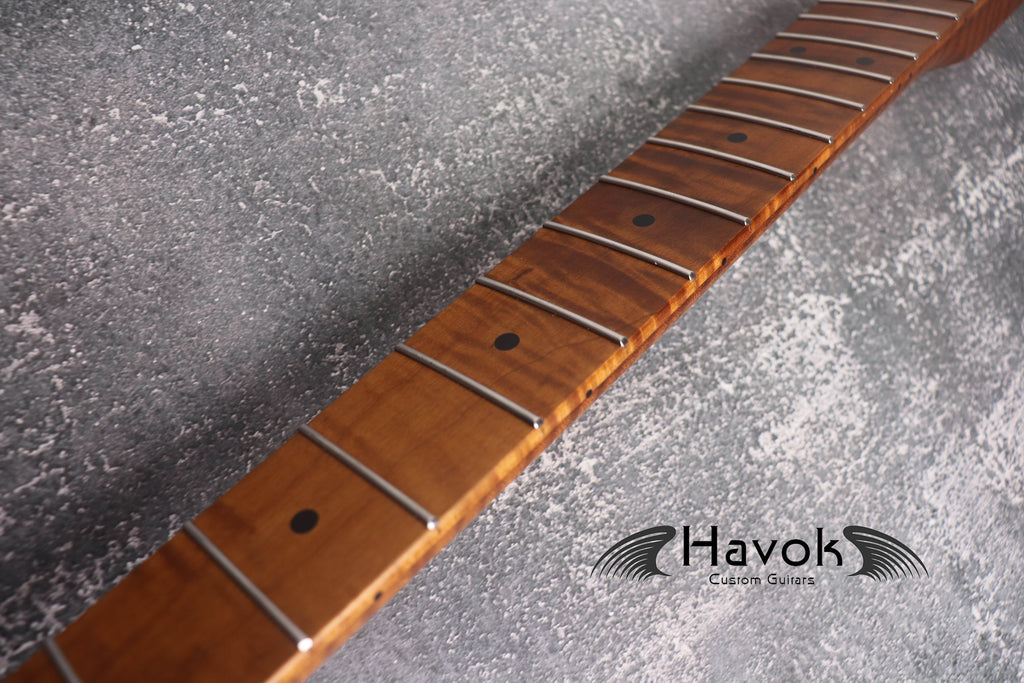 S type Spoke Wheel Roasted Flame Maple Neck