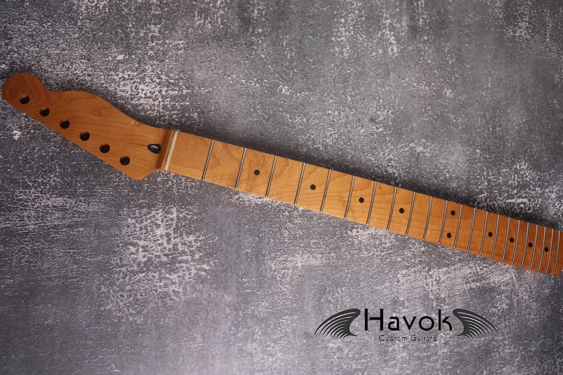 T type Roasted Maple Neck