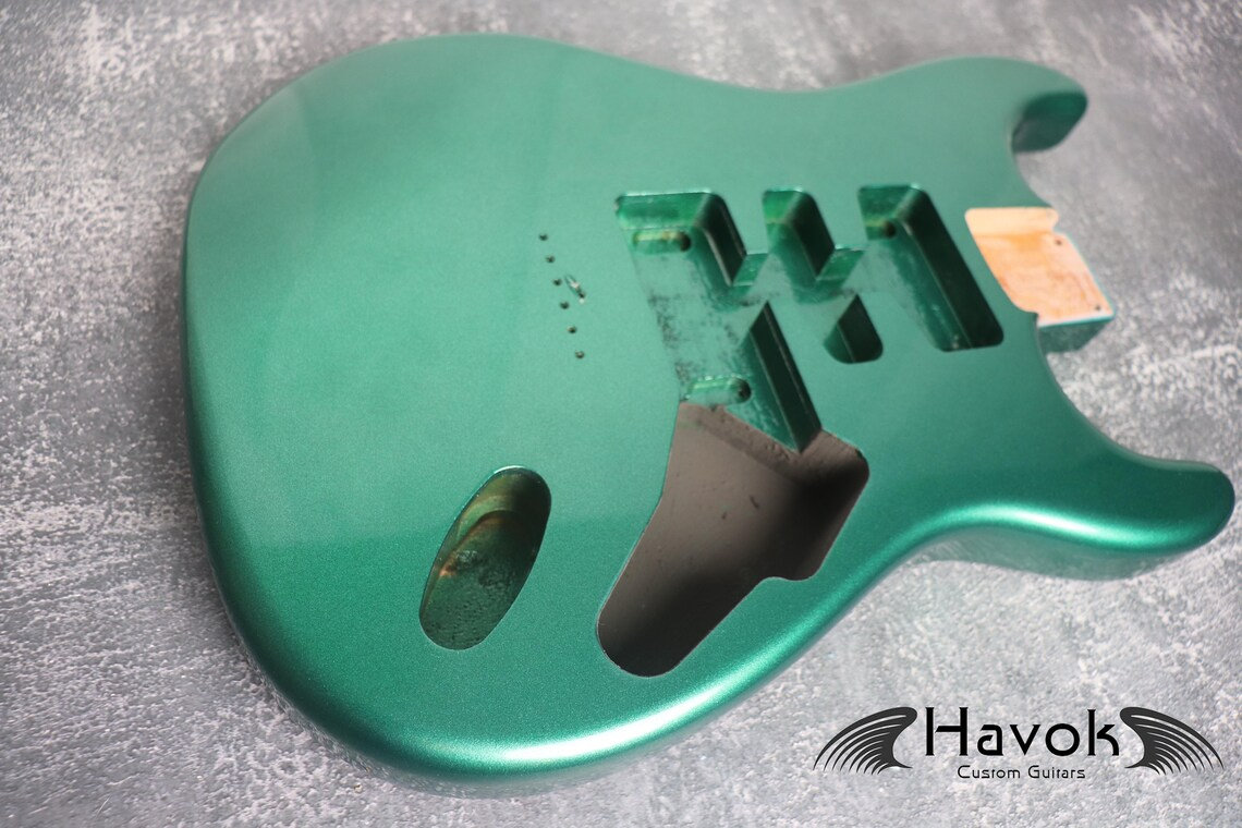 Custom S-Style, Vintage Guitar