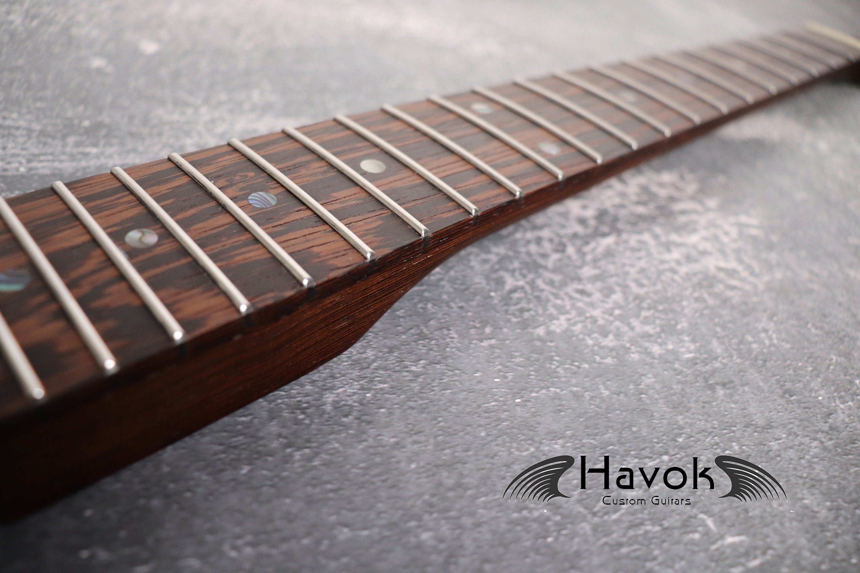 One Piece Wenge Neck Stainless Steel Jescar Frets