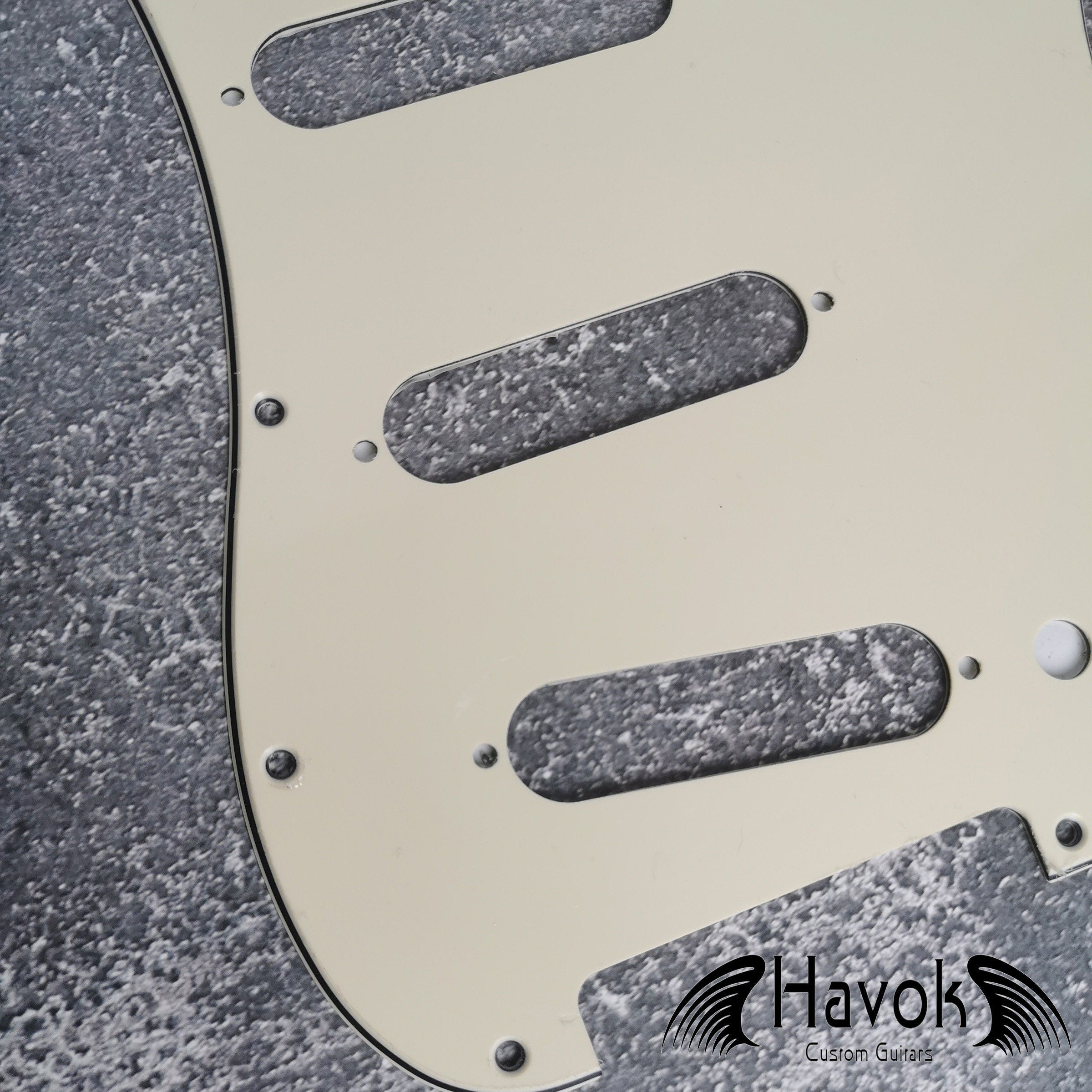 S type Scratch Plate, Tremolo Cover, 4Ply Plastic, S-Style Vintage Guitar Replacement Accessory, Guitar Build Kit, Guitar Gadget, Guitar DIY