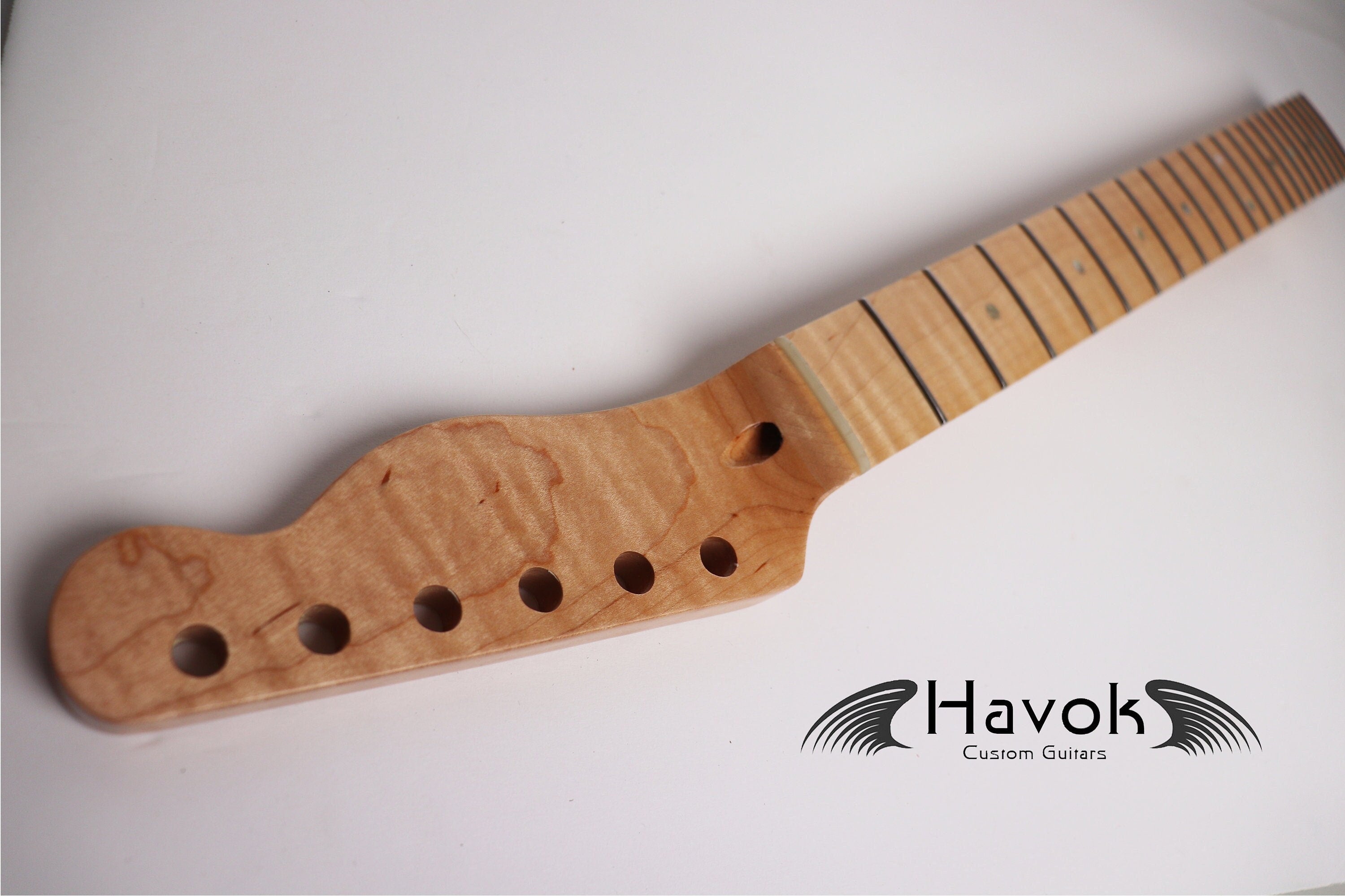 T type Flame Maple Gloss Neck, Medium Jumbo Jescar Nickel Fret, 22 Frets, Electric Guitar Replacement Part Gadget, Vintage Guitar Accessory