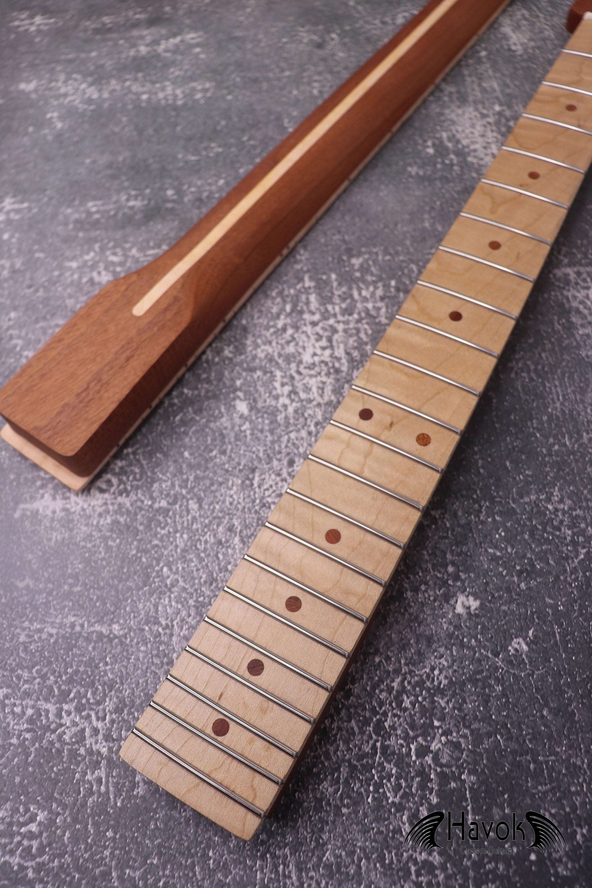 Mahogany T type Neck flame Maple Board Stainless Steel Jescar Frets