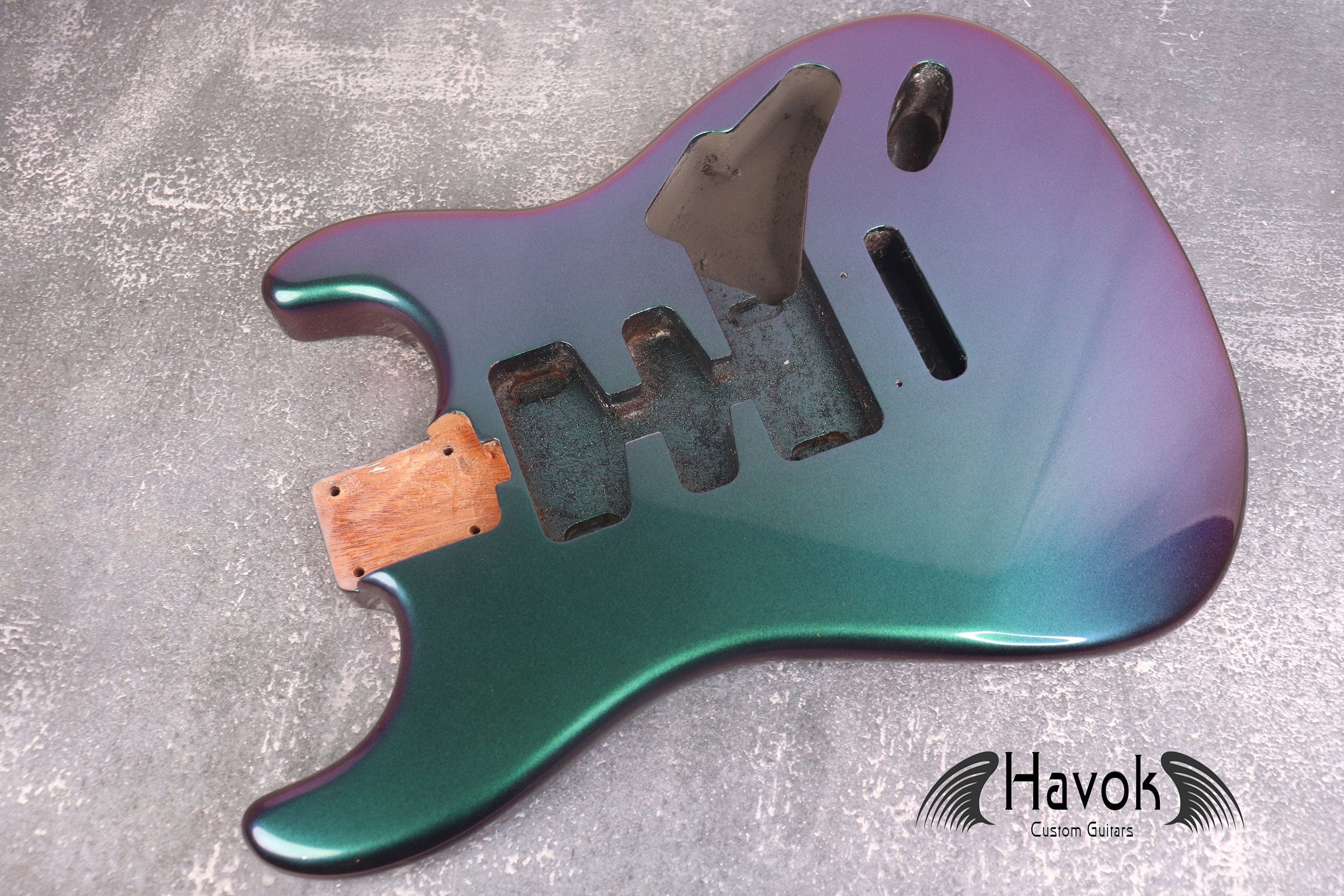 Chameleon 2PC Mahogany Strat Body High Gloss Tremolo Spoke Wheel, Custom S-Style Body, Vintage Part Gadget DIY Building Kit, ST Replacement