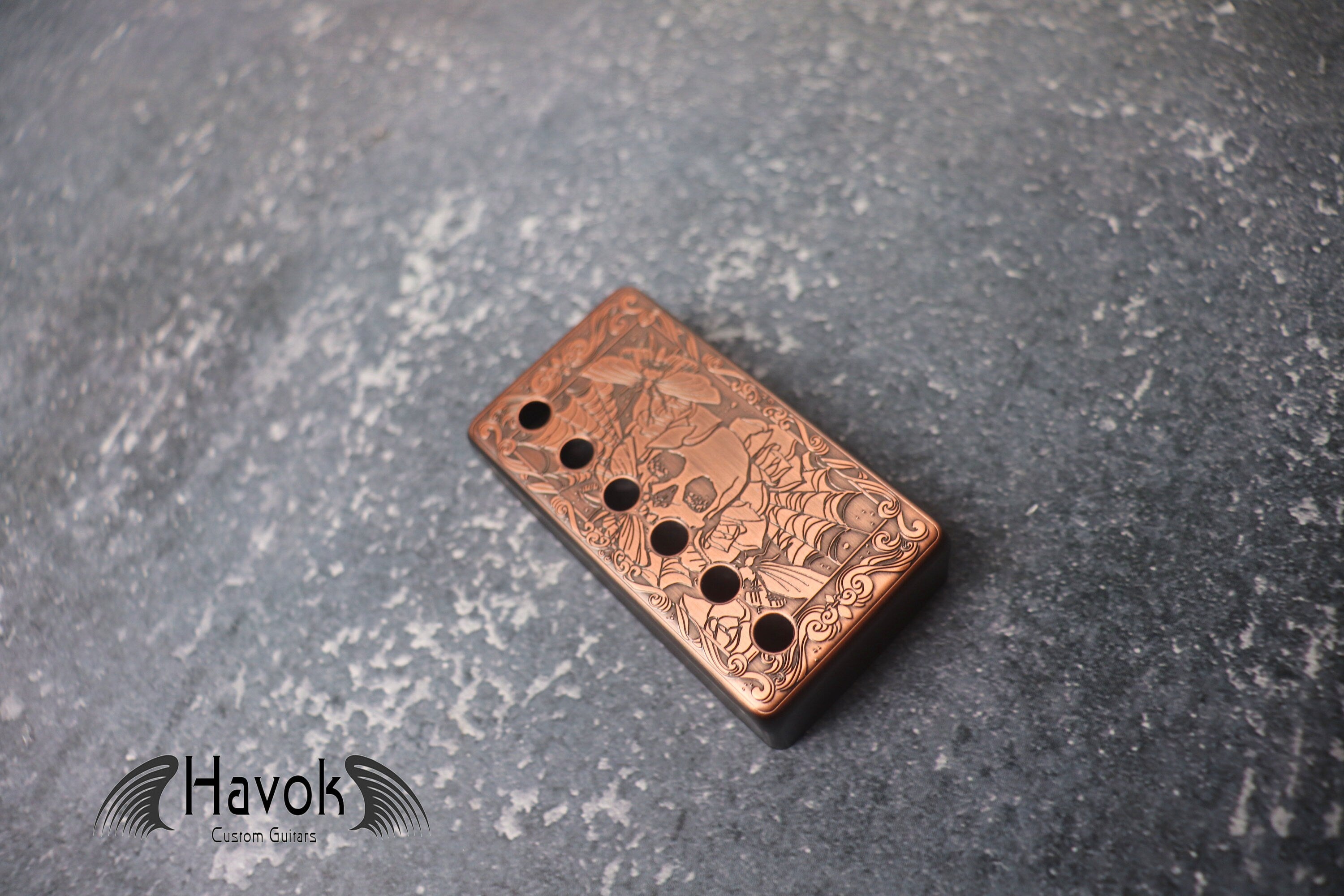 Copper Skull Humbucker Shield, Guitar Pickup Covers Gear Pattern for LP, High End Accessory and Replacement, Guitar Build Kit, Guitar Gadget