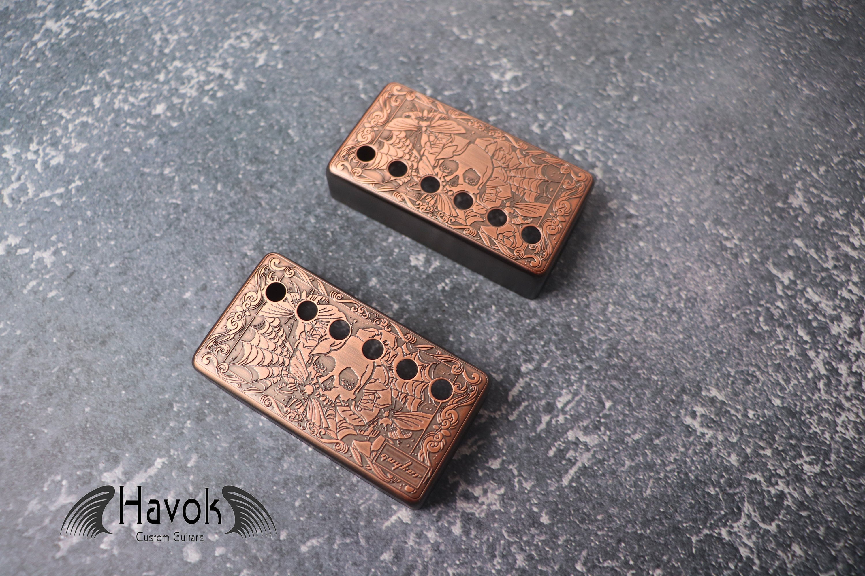 Copper Skull Humbucker Shield, Guitar Pickup Covers Gear Pattern for LP, High End Accessory and Replacement, Guitar Build Kit, Guitar Gadget
