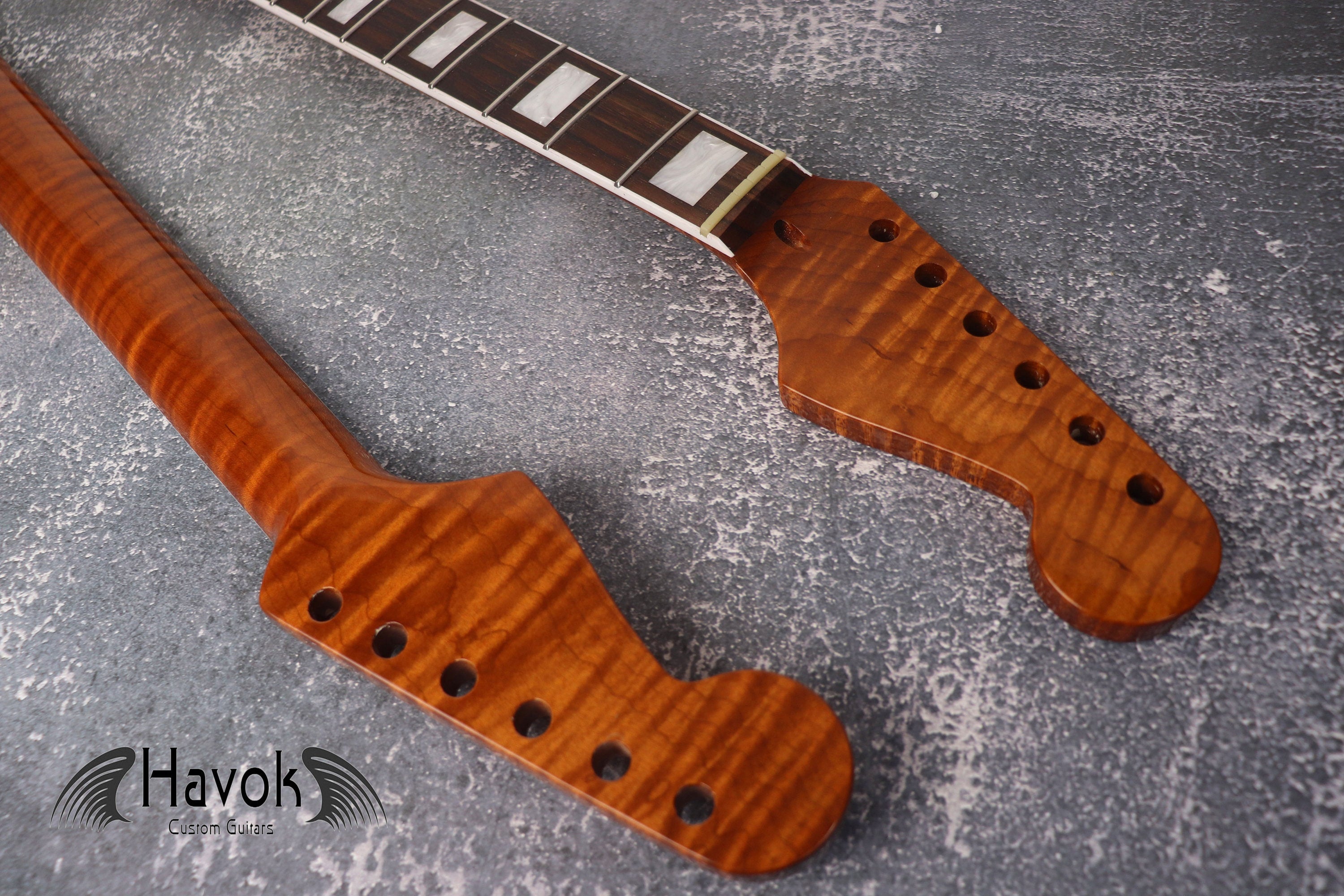 S type Flame Maple Gloss Binding Carbon Fiber Rods Neck Stainless Steel Jescar Frets