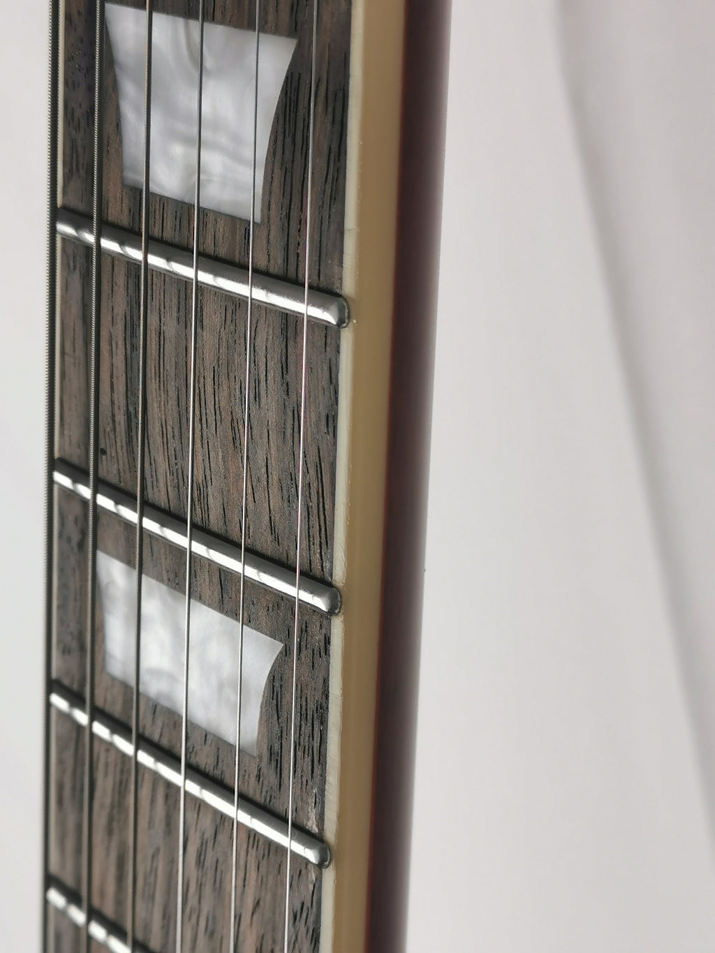 Single Cut Sun Burst Electric Guitar Premium Hardware, 22 Medium Jumbo Frets, Mahogany Guitar Body, Instrument Replacement Part Gadget