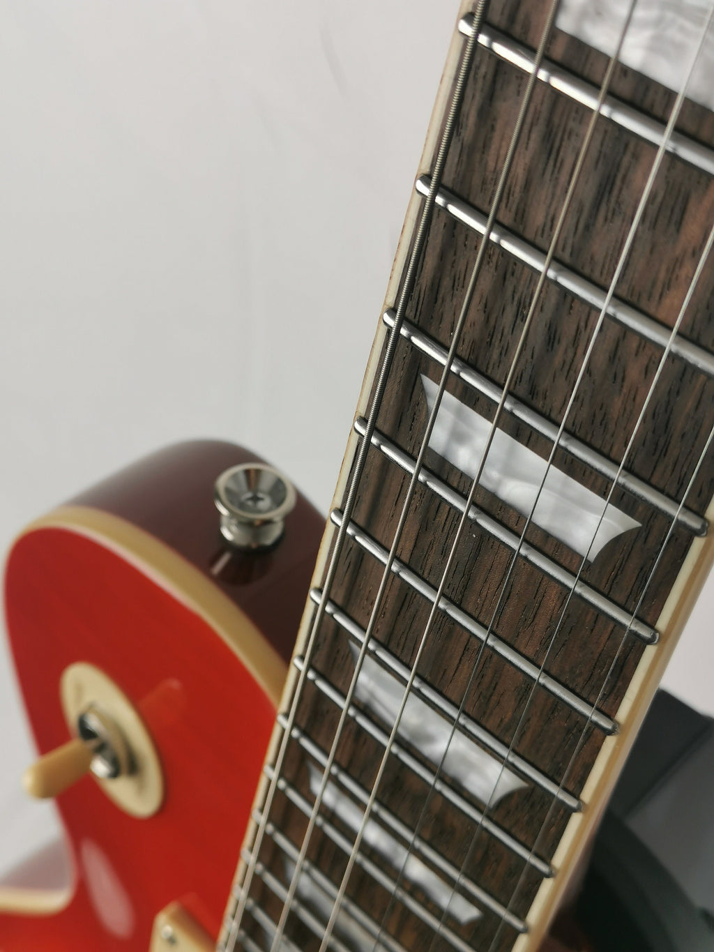 Single Cut Sun Burst Electric Guitar Premium Hardware, 22 Medium Jumbo Frets, Mahogany Guitar Body, Instrument Replacement Part Gadget