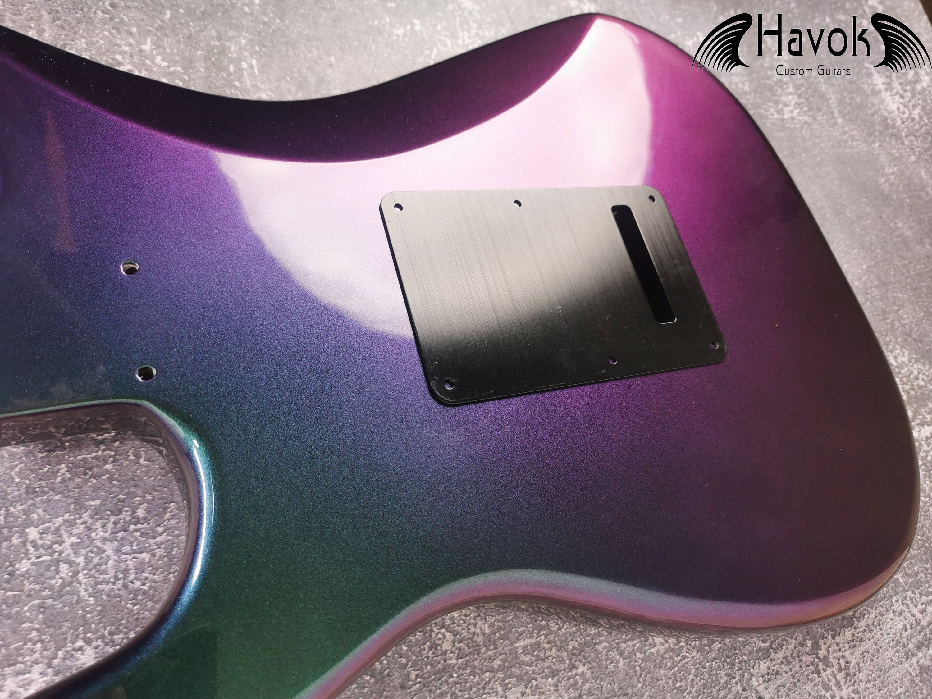 Guitar guard 11-Holes Anodized Black Modern Style Strat SSS Guitar Pickguard Scratch Plate Fits for S type guitar