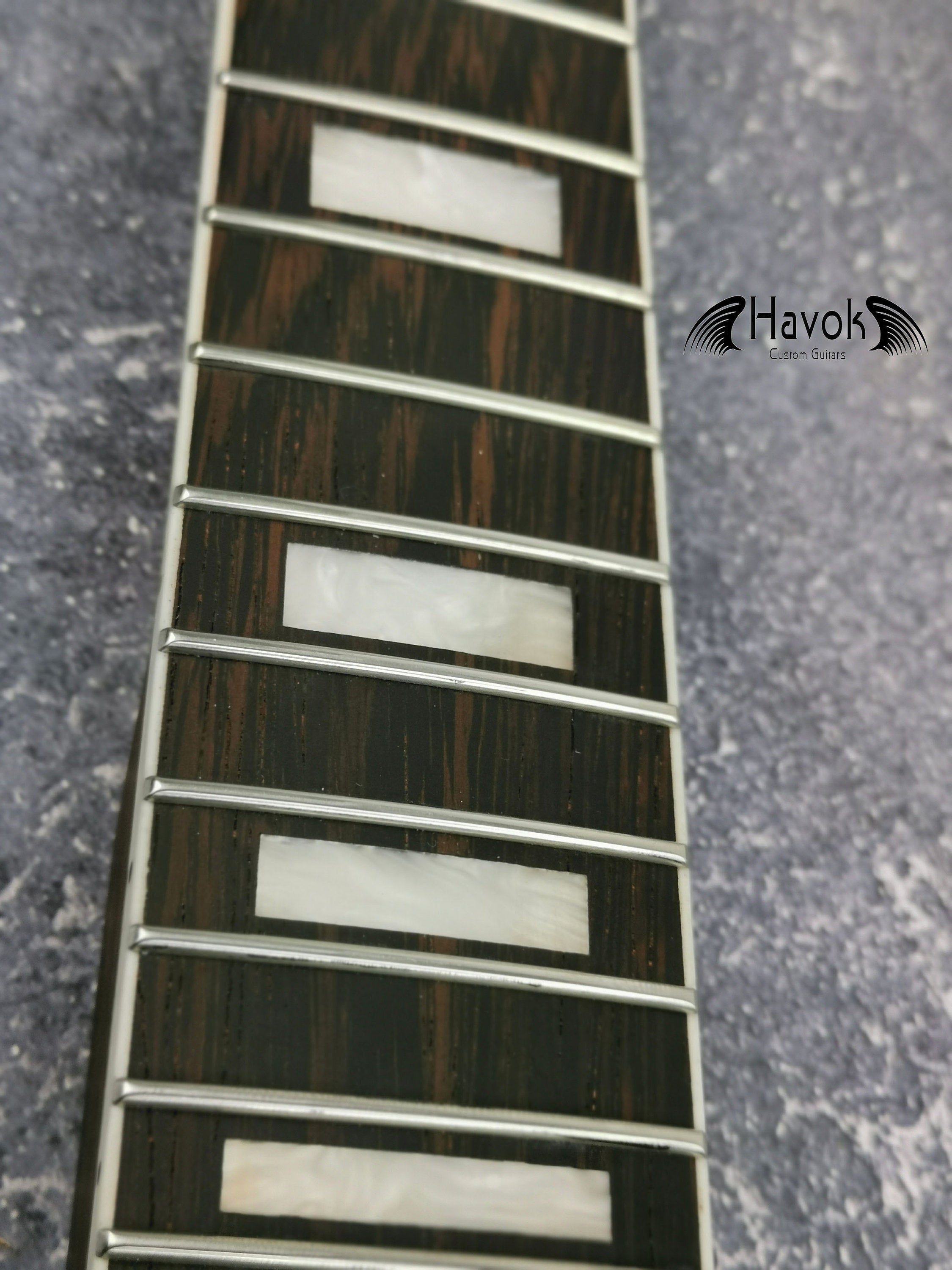 One Piece ST Wenge Neck Stainless Steel Frets White binding , S Type Neck, S-Style , 22 Medium Jumbo Jescar Frets,