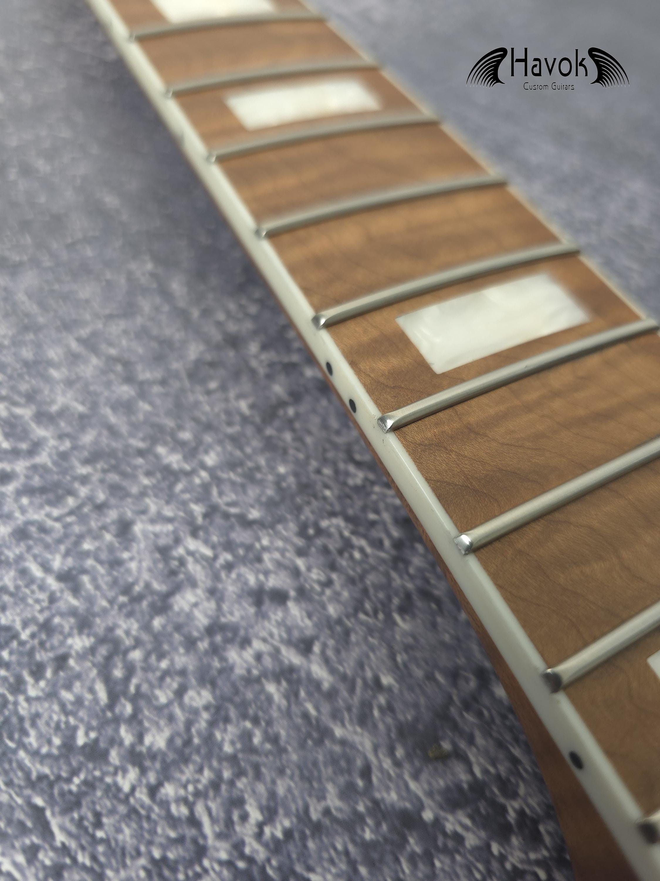 S type Roasted Flame Maple Satin Binding Neck Stainless Steel Jescar Frets