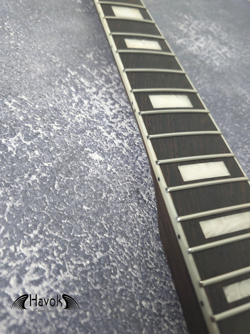 One Piece ST Wenge Neck Stainless Steel Frets White binding , S Type Neck, S-Style , 22 Medium Jumbo Jescar Frets,
