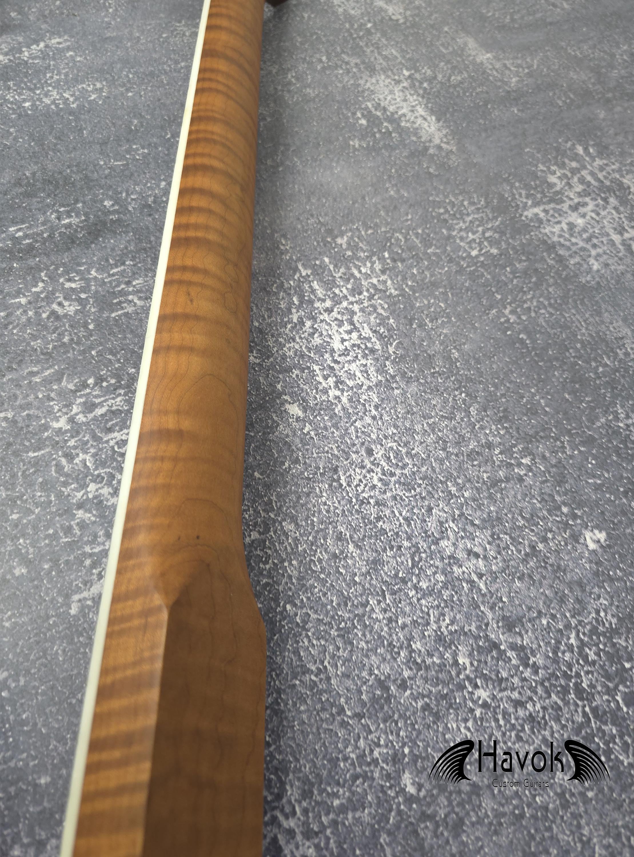 S type Roasted Flame Maple Satin Binding Neck Stainless Steel Jescar Frets