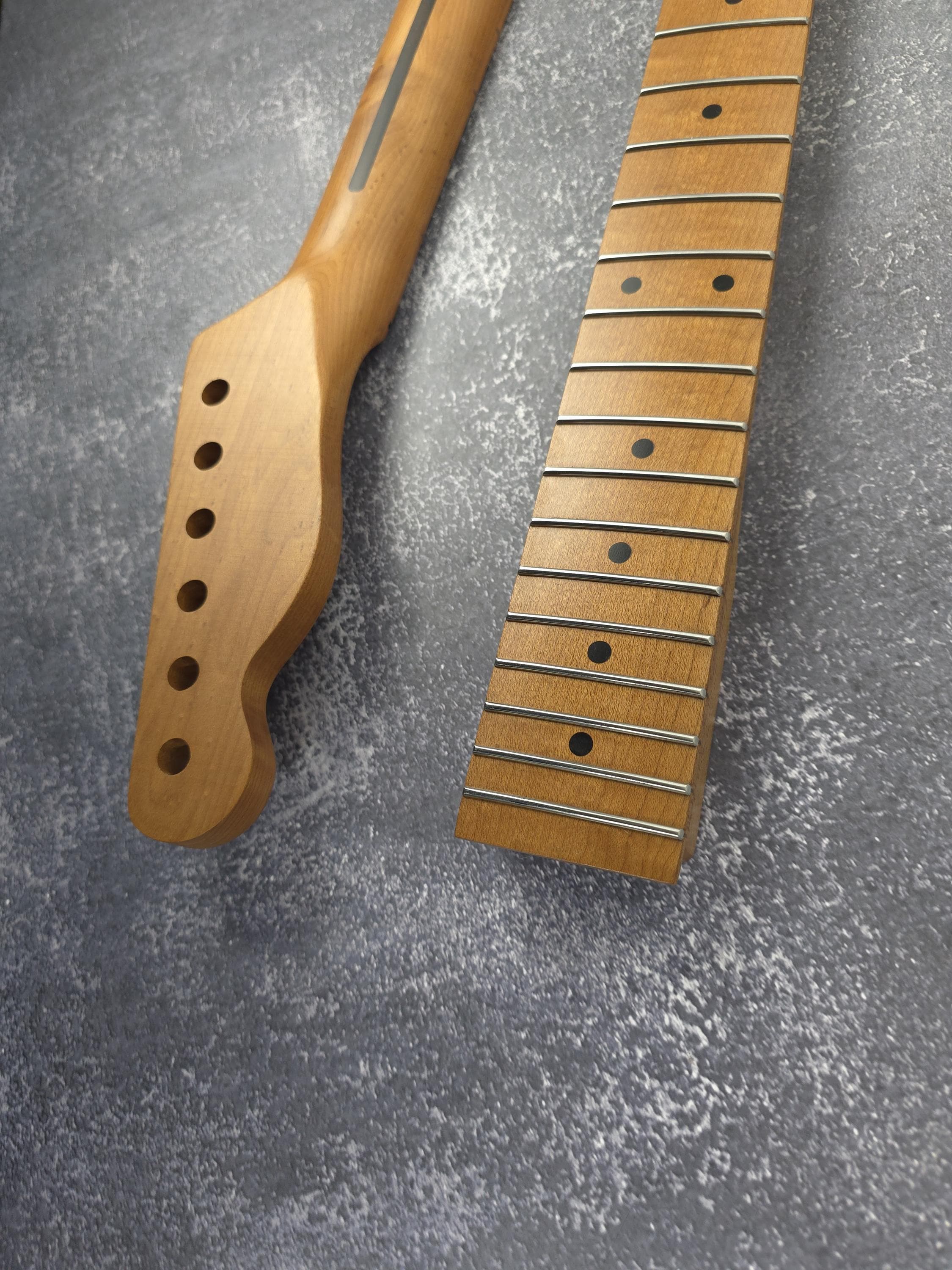 T Type Roasted Maple Neck Stainless Steel Frets, Satin Finish Medium Jumbo 22 Jescar Frets, Guitar Building, Guitar DIY Kit, Vintage Style