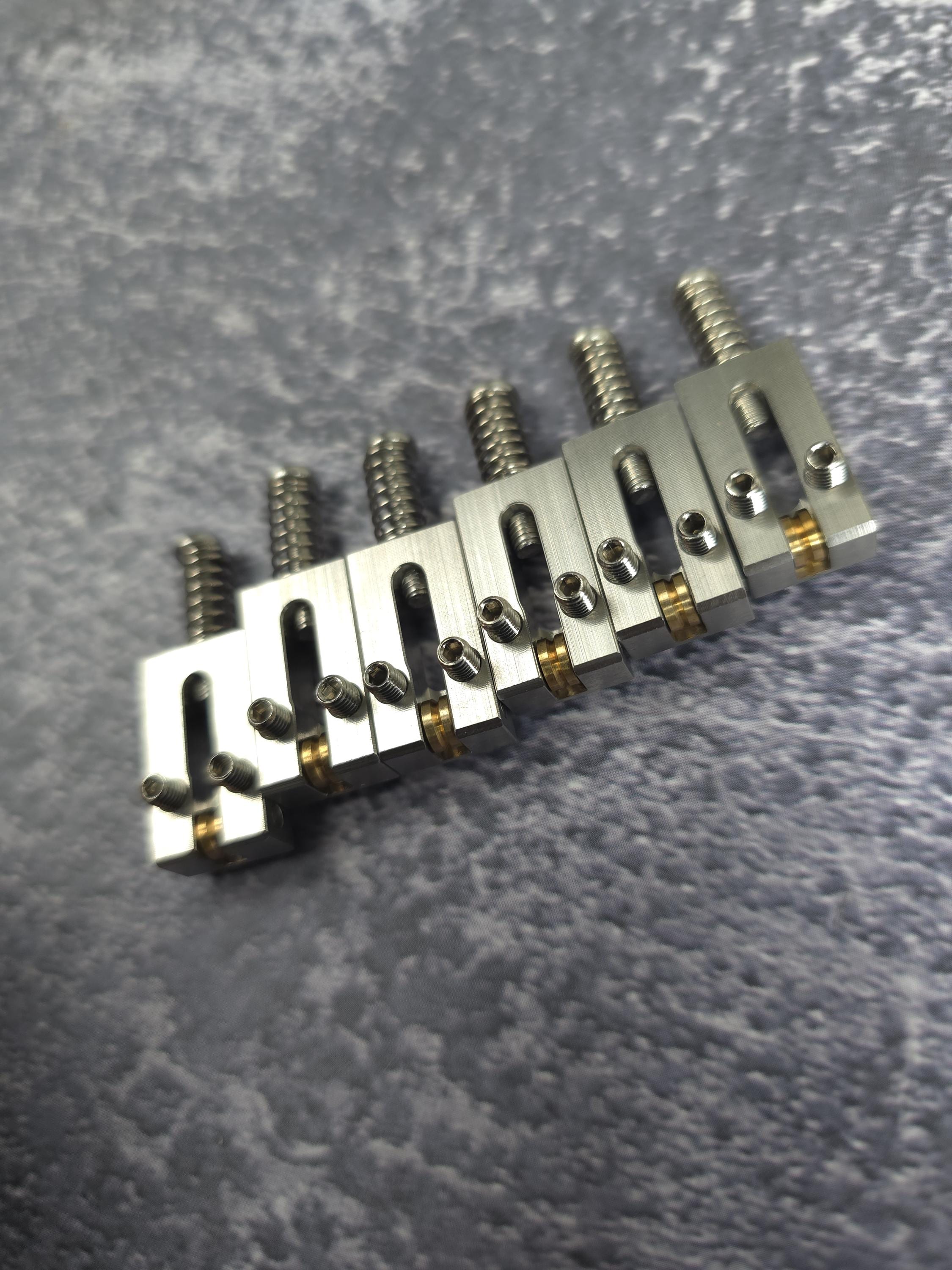 Stainless Steel Roller Saddle Electric Guitar Tremolo Hard tail Bridge Saddles For ST TL Style Guitar 10.5