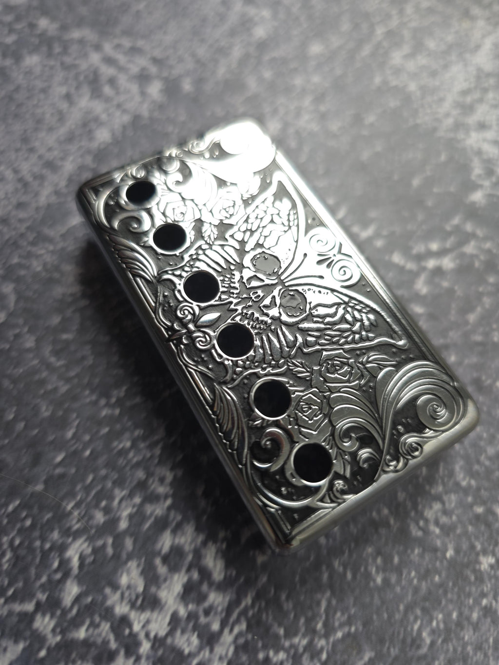 Skull Moth Gold Humbucker Shield, Guitar Pickup Covers Gear Pattern for LP, High End Accessory and Replacement