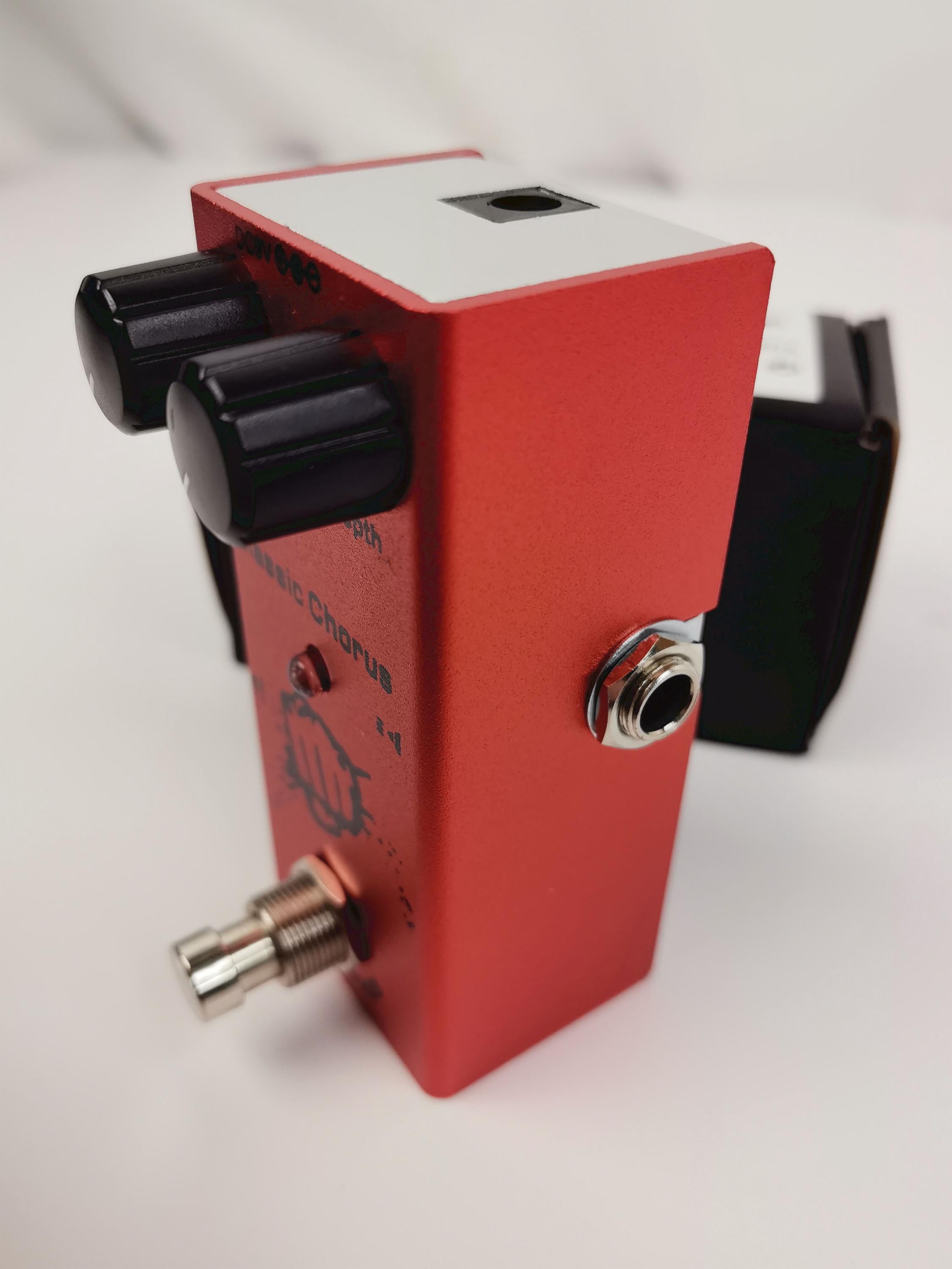 Electric Guitar Mini Form Single Type DC 9V True Bypass Classic Chorus