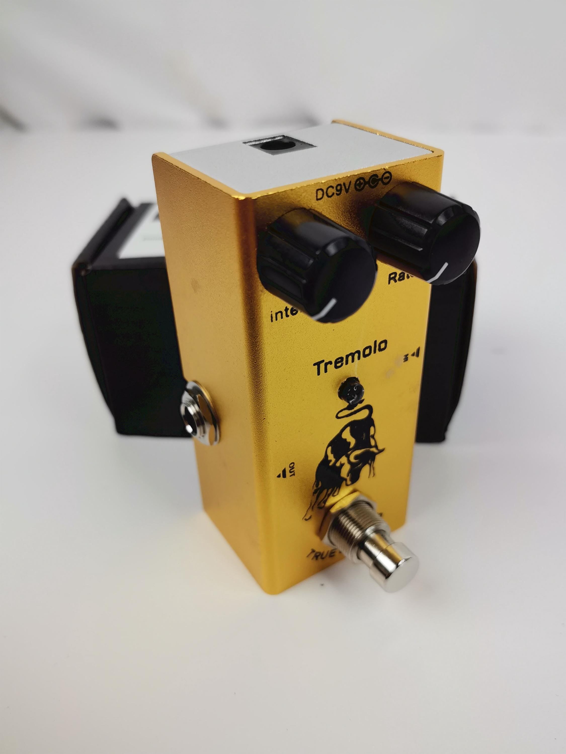 Electric Guitar Mini Form Single Type DC 9V True Bypass Tremolo