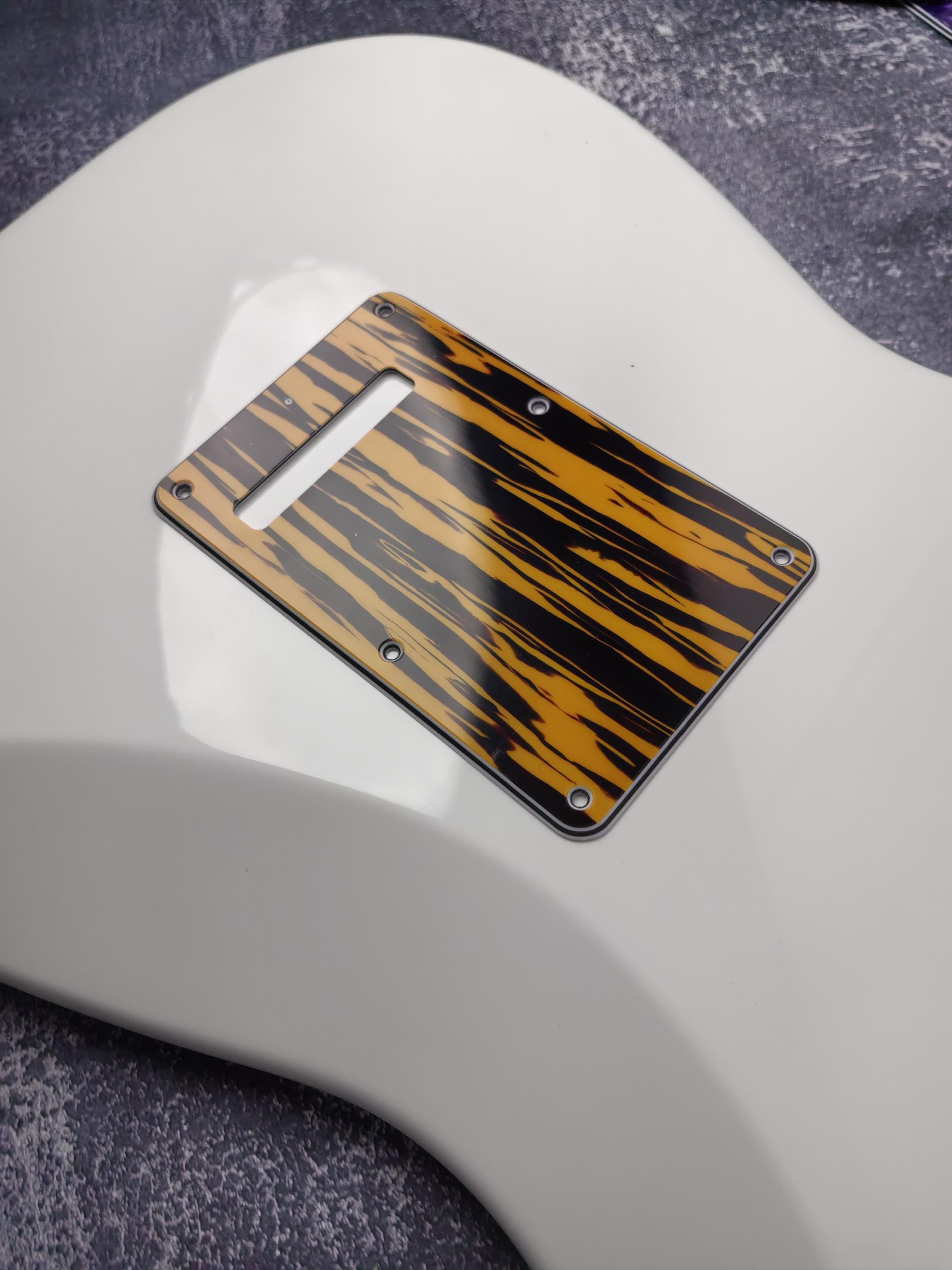 80' Style Back Cavity Plate , Scratch plate, 4Ply, ST Guitar