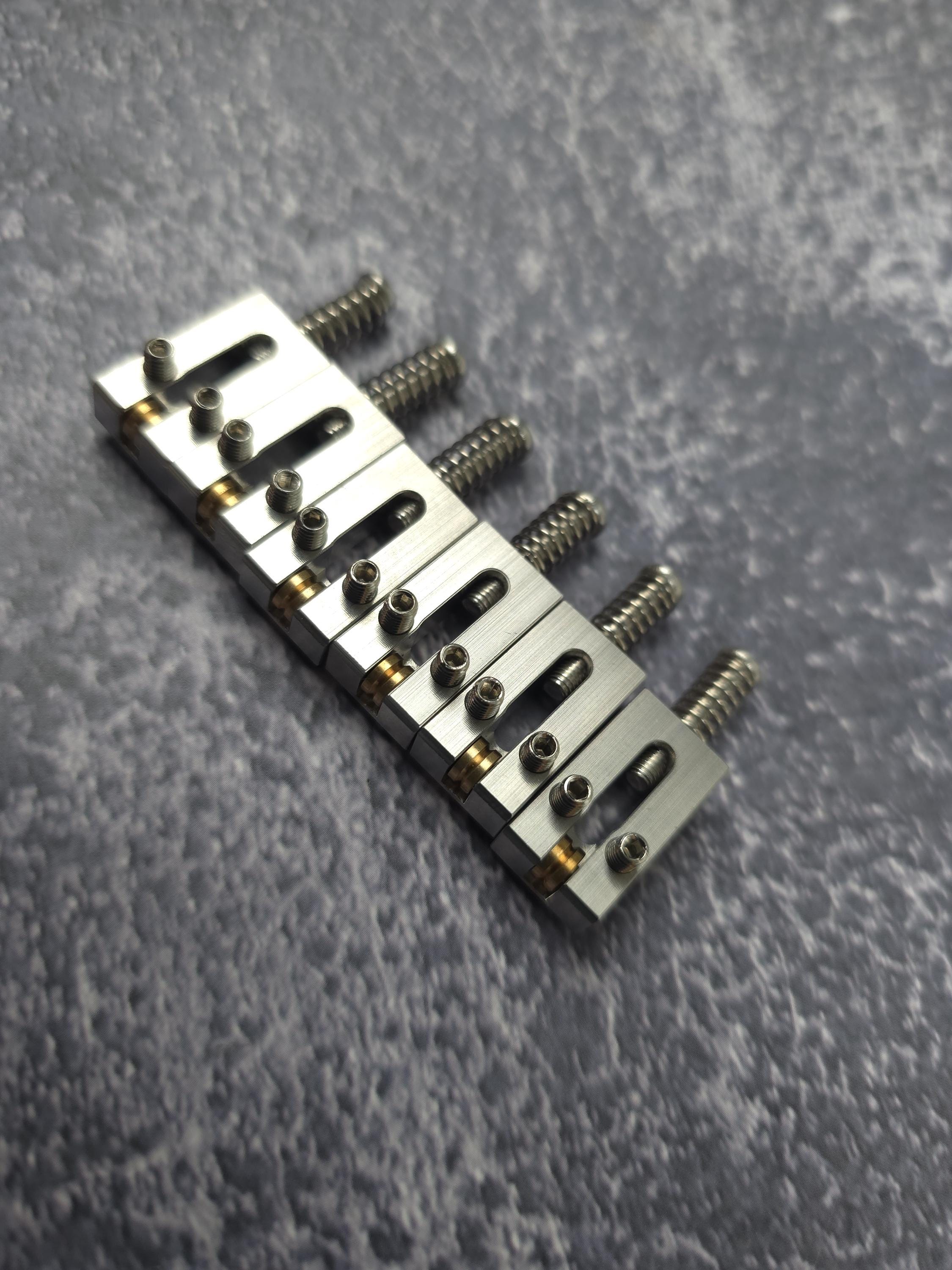 Stainless Steel Roller Saddle Electric Guitar Tremolo Hard tail Bridge Saddles For ST TL Style Guitar 10.5