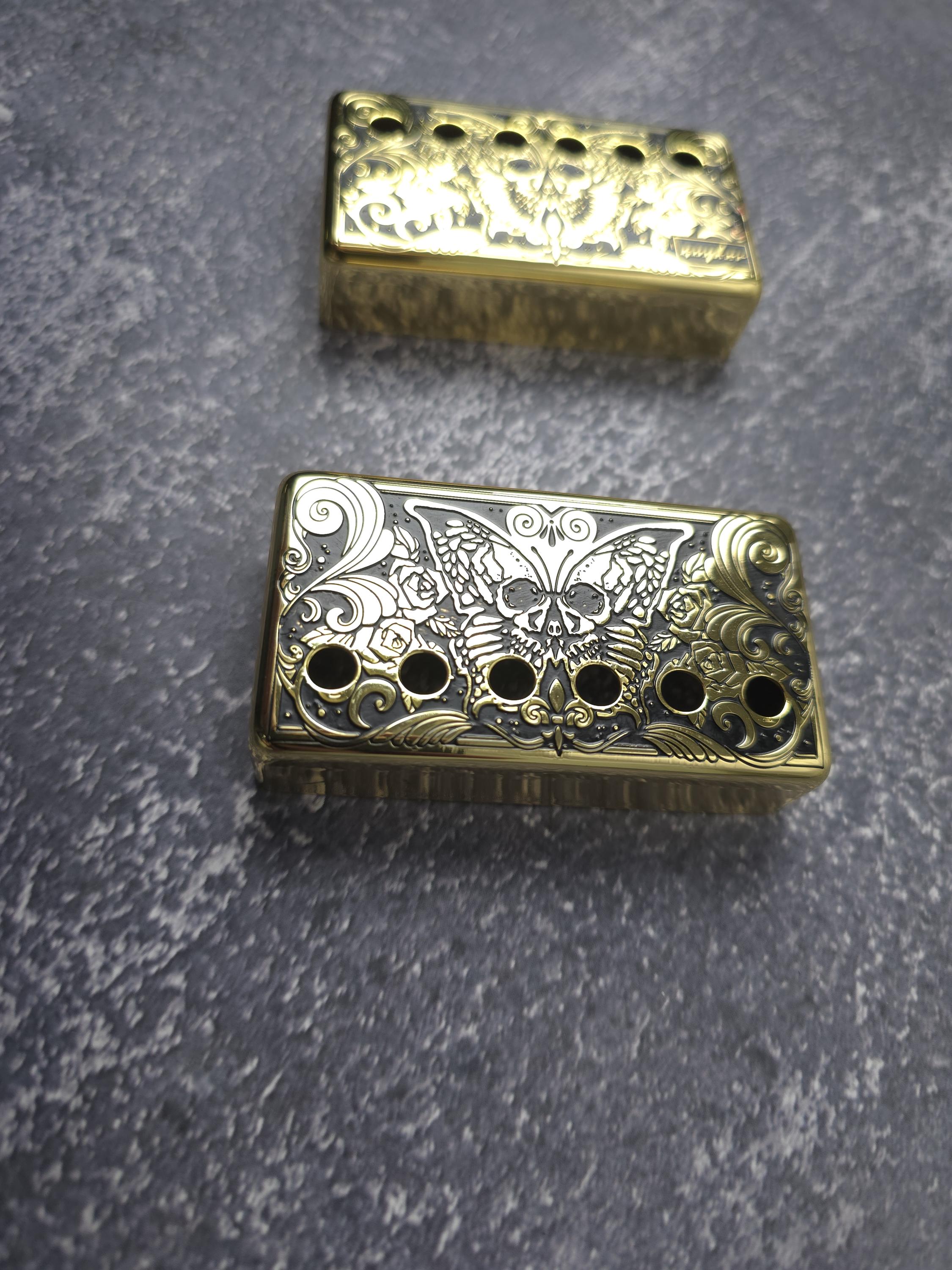 Skull Moth Gold Humbucker Shield, Guitar Pickup Covers Gear Pattern for LP, High End Accessory and Replacement