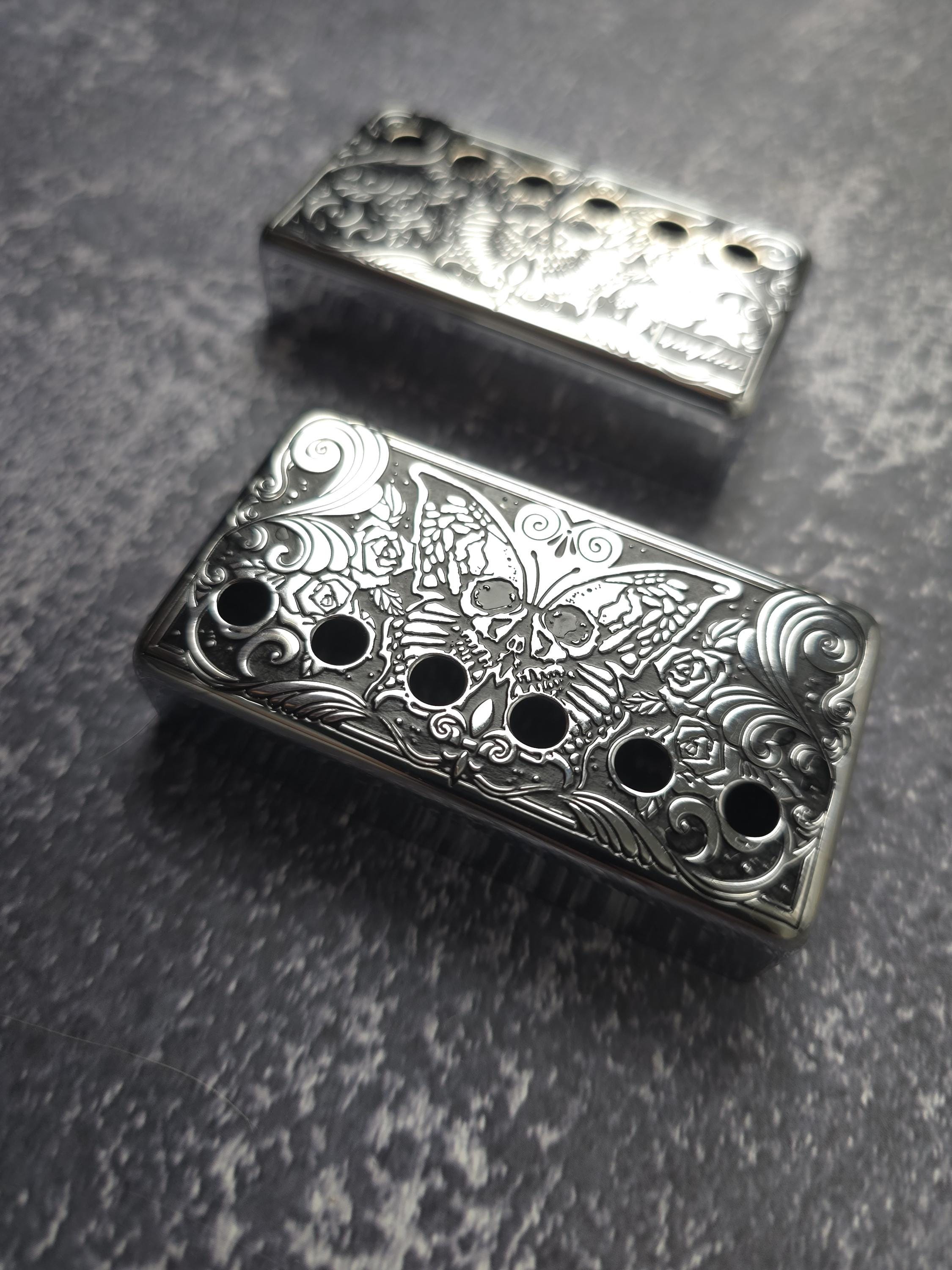 Skull Moth Gold Humbucker Shield, Guitar Pickup Covers Gear Pattern for LP, High End Accessory and Replacement
