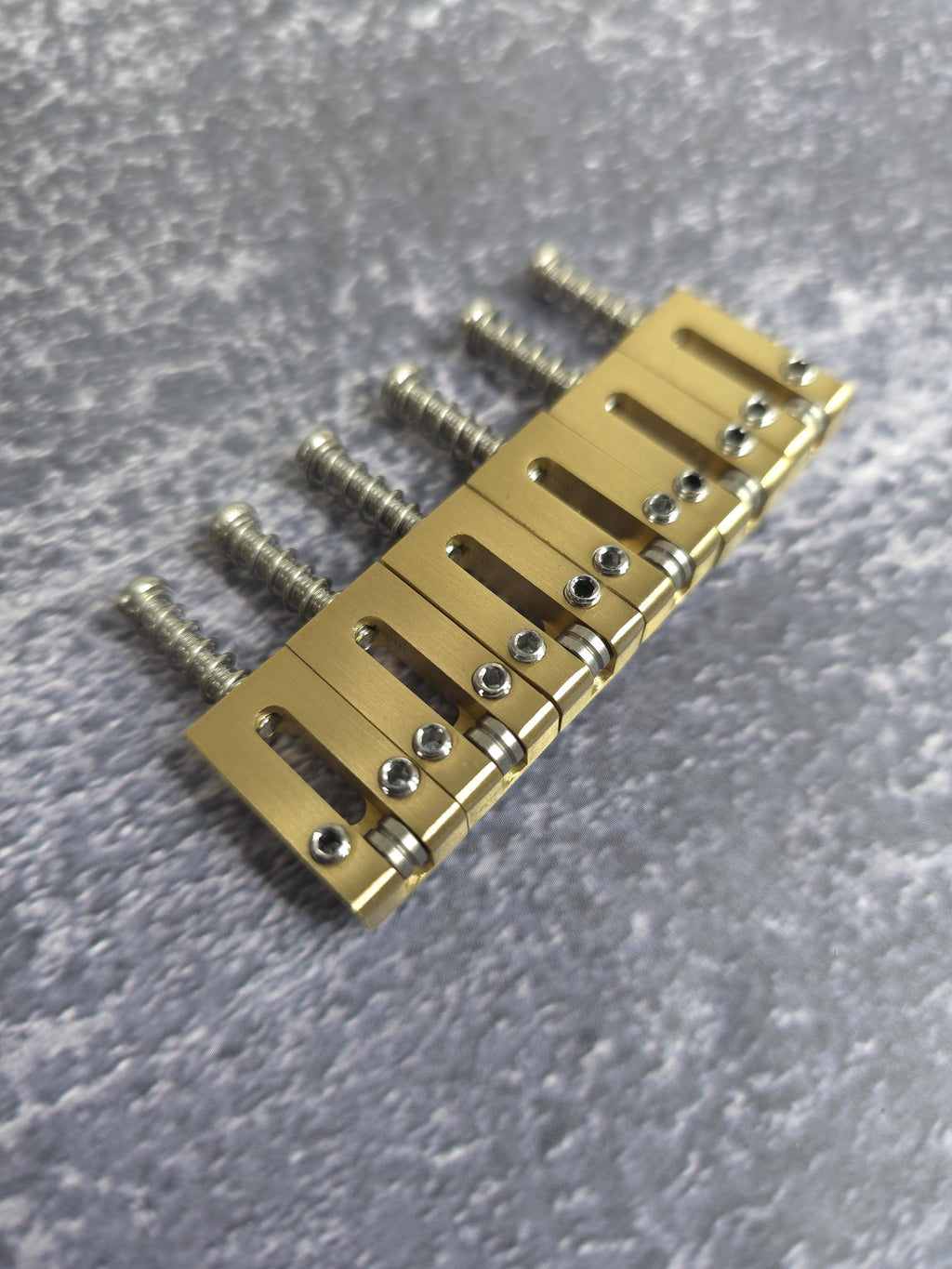 Brass Roller Saddle Electric Guitar Tremolo Hard tail Bridge Saddles For ST TL Style Guitar 10.5