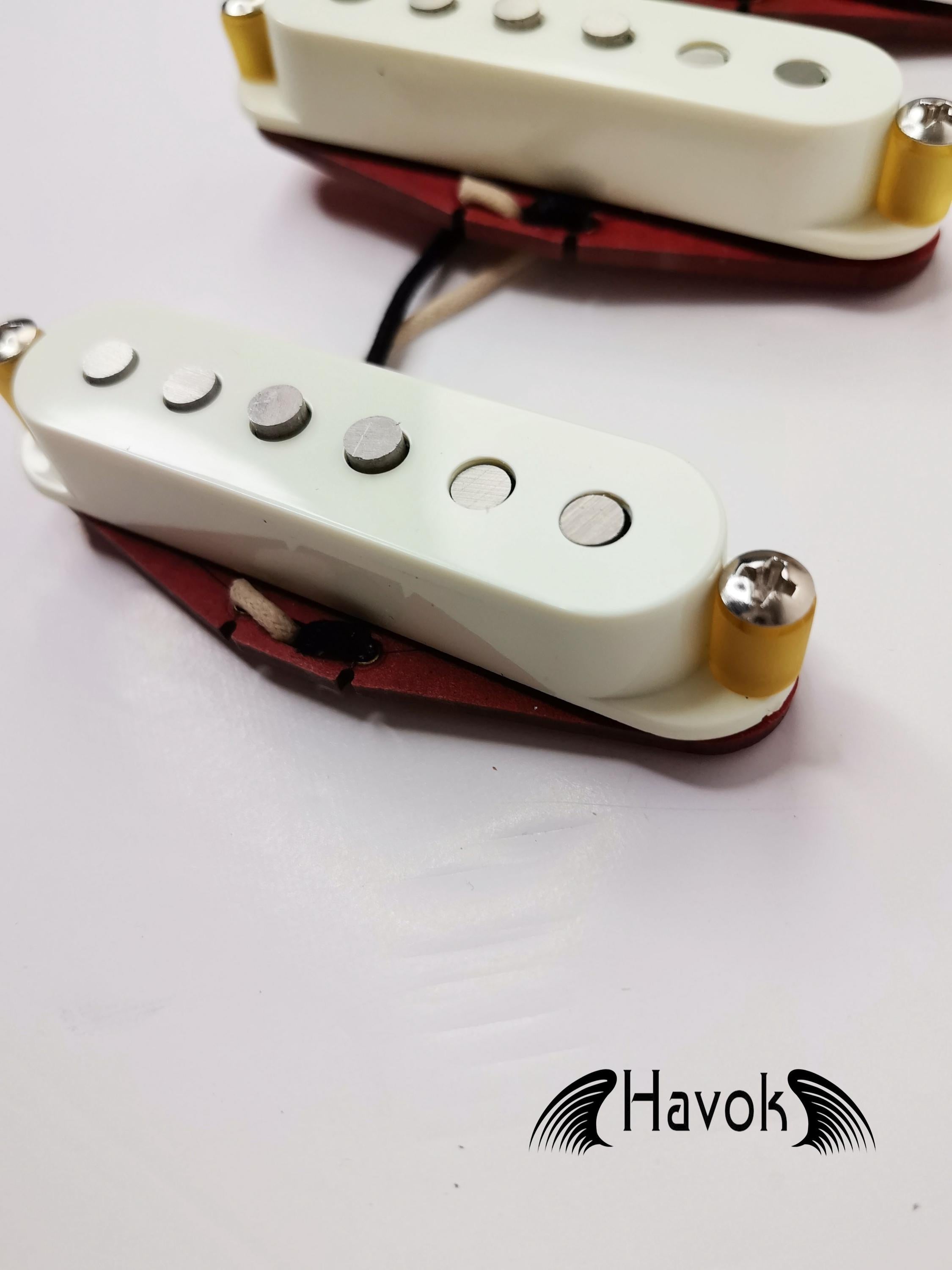 Guitar Pickups SSS Single Coil Handwound Alnico 5 Magnets 42 Plain Enamel Wires Middle Neck Bridge