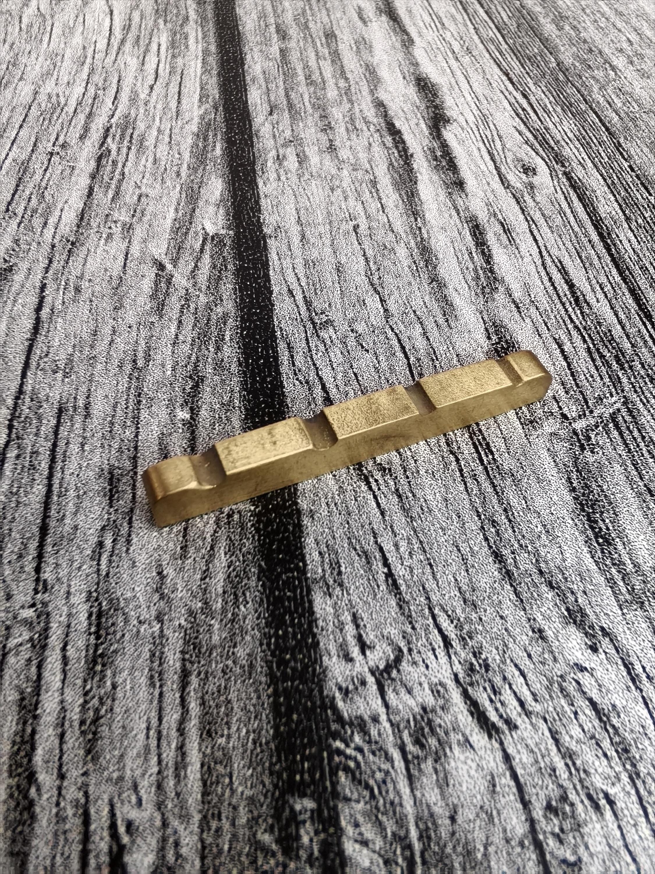 Havok 4 strings Bass Guitar Neck Wenge, Stainless Steel Frets White Binding Brass Nut, 22 Medium Jumbo Jescar Frets, Customized