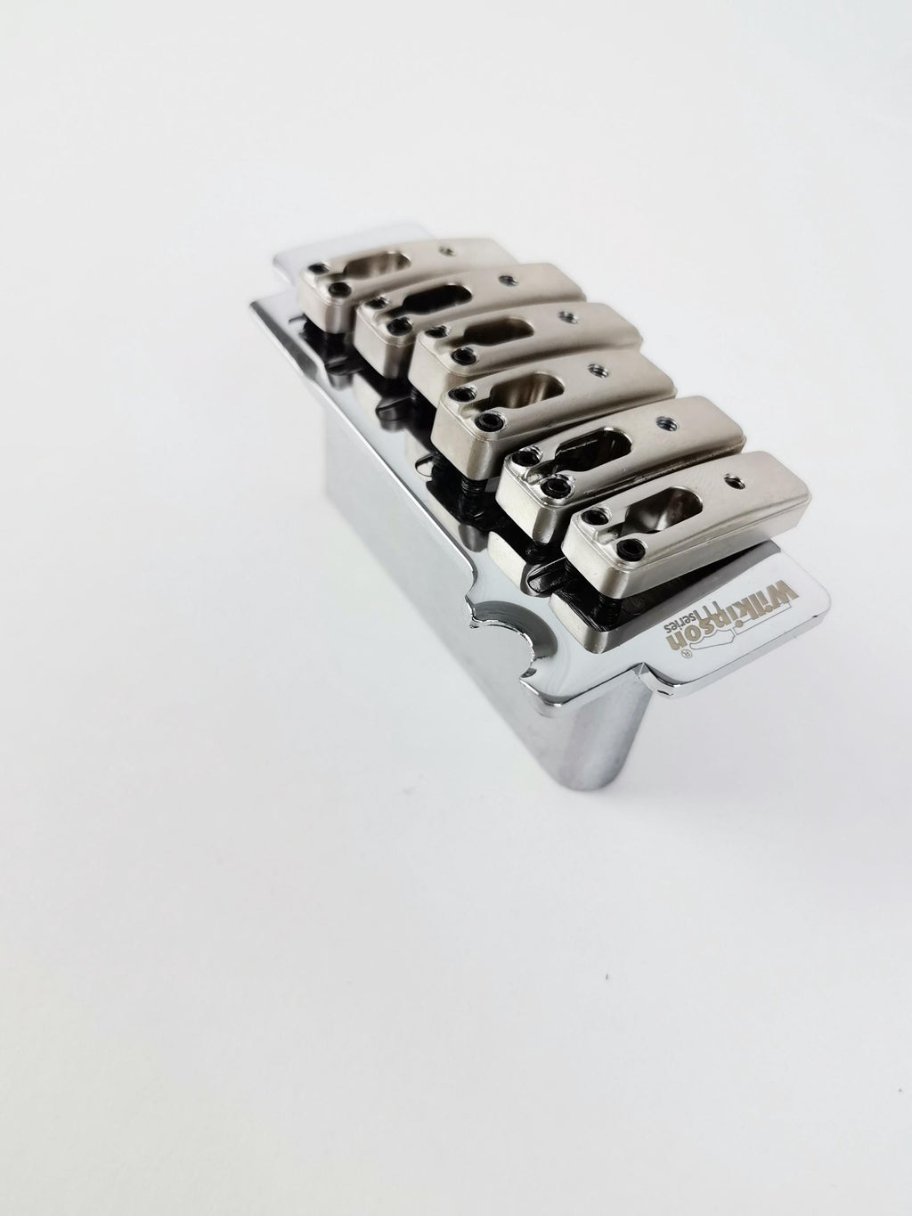 2 point Tremolo System Bridge Electric Guitar Tremolo Bridge for Strat  Guitar Accessories