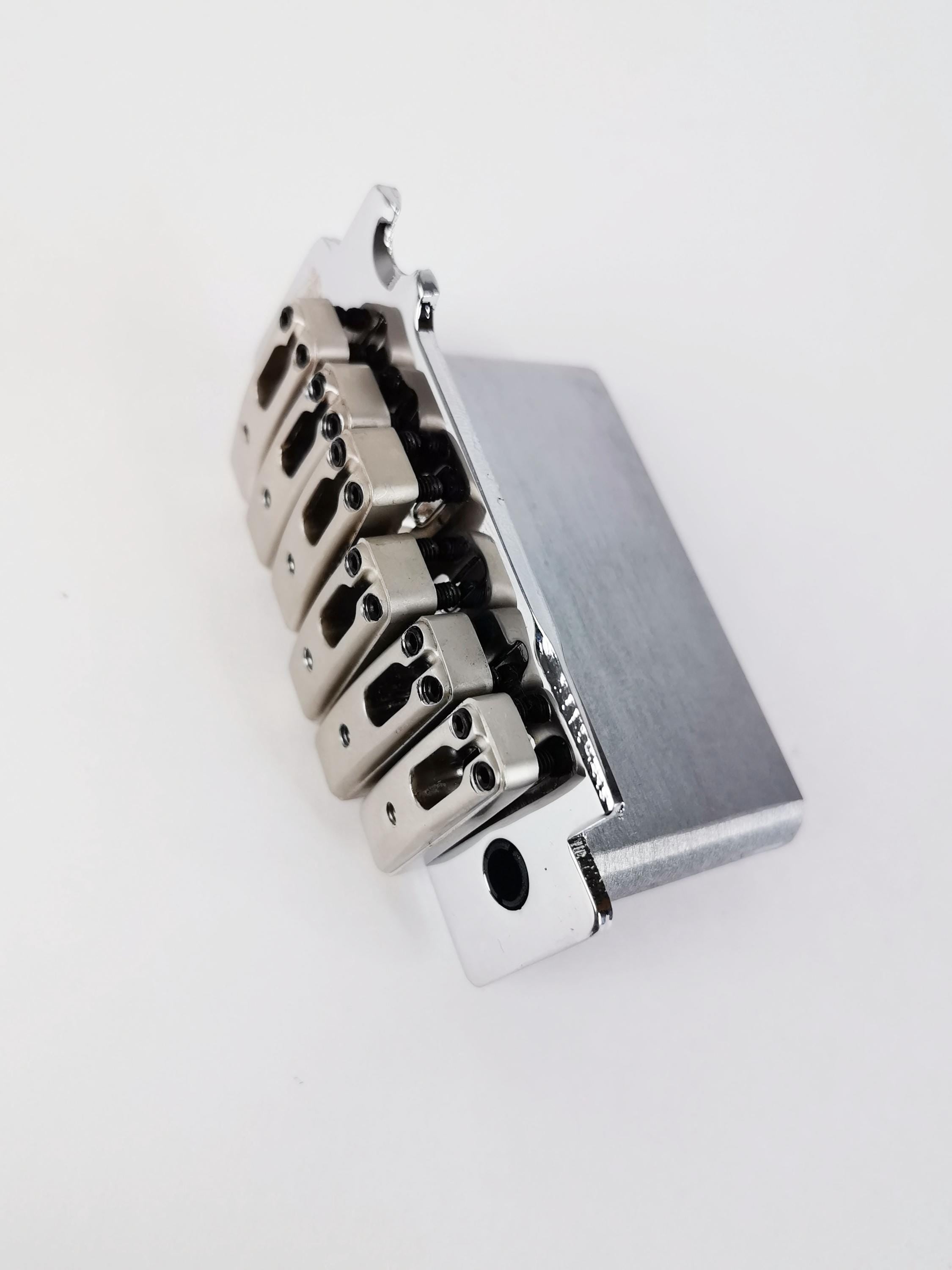 2 point Tremolo System Bridge Electric Guitar Tremolo Bridge for Strat  Guitar Accessories