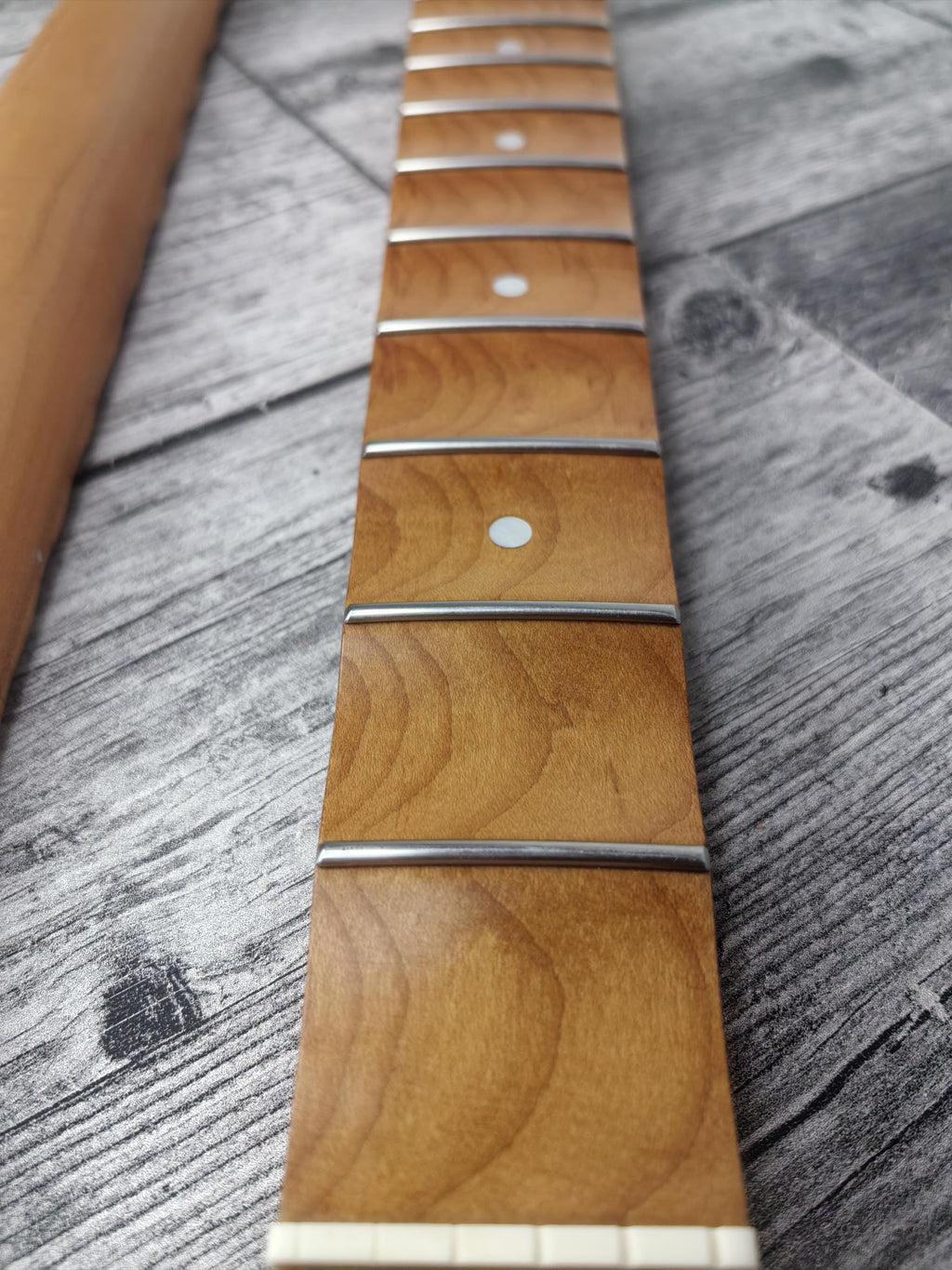 Scalloped Roasted Maple Satin  Neck Stainless Steel Jescar Frets Guitar Neck Customized High End Guitar Part.