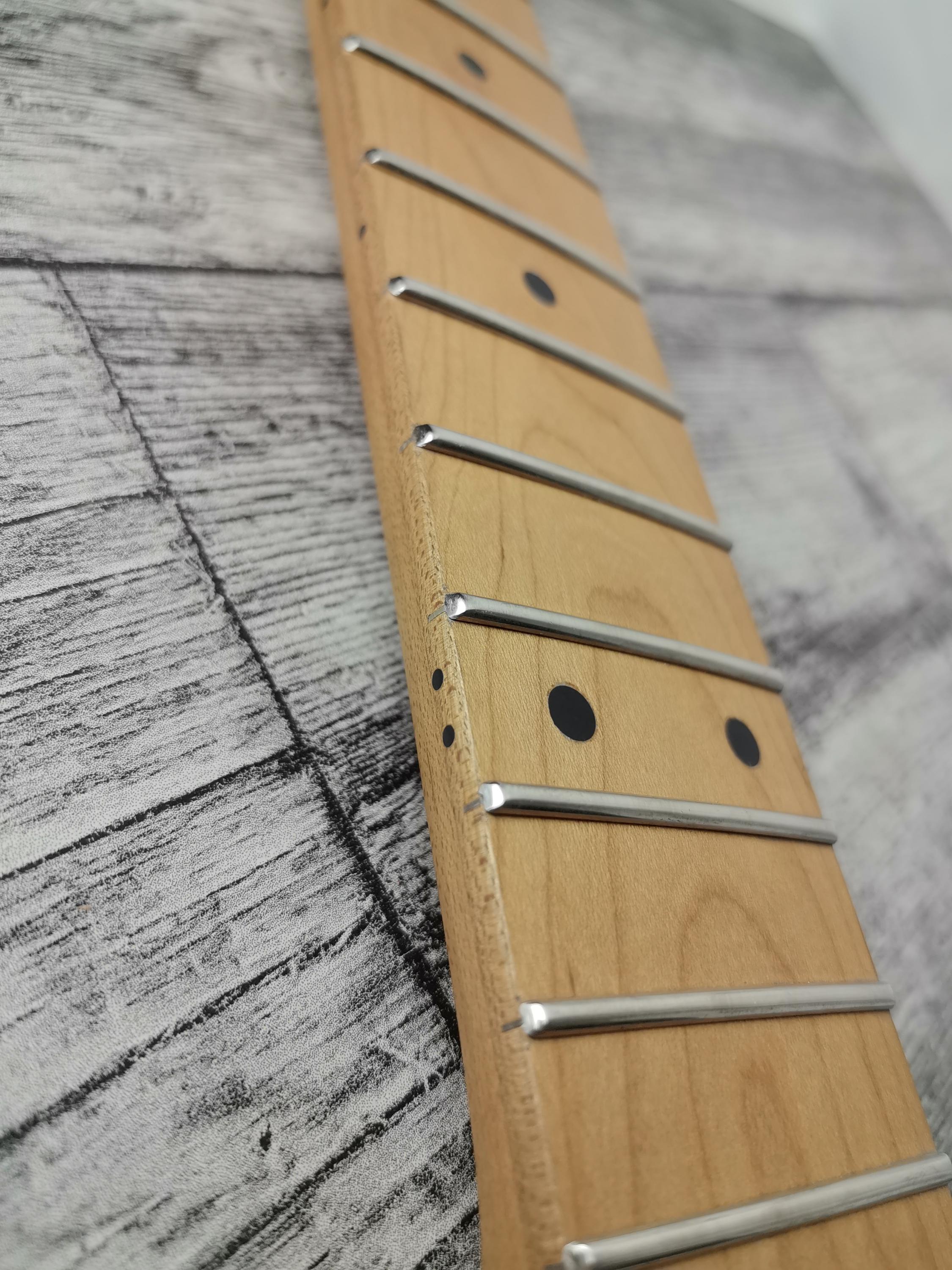 Roasted Maple Electric Guitar Neck, 22 Jumbo Stainless Steel Frets
